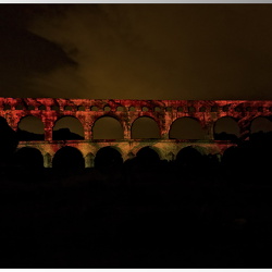 6.Pont-du-Gard-la-nuit