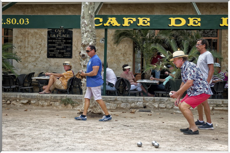 Joueurs de pétanque
