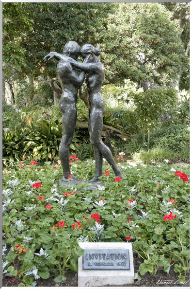Sculpture 'Invitation' par kees Verkade - Jardins de Saint-Martin
