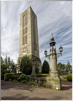 Le campanile de la basilique