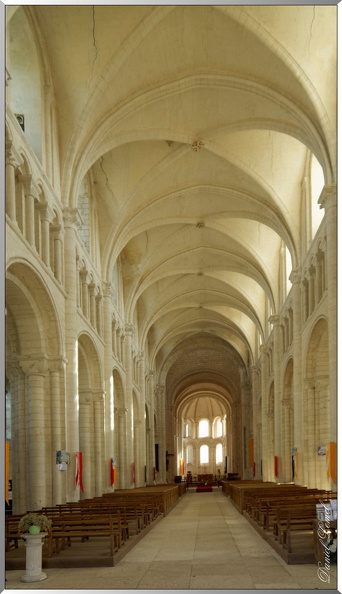 Abbaye-romane-14