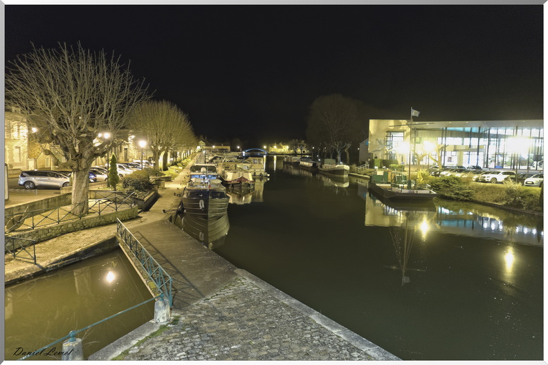 Canal de Briare la nuit