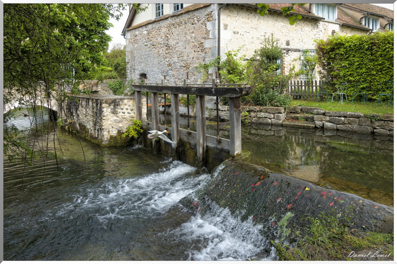 Fontaine-sous-Jouy