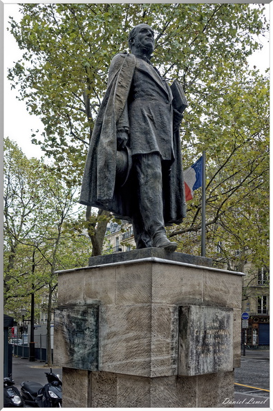 Statue du Baron Haussmann