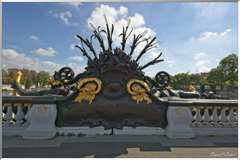 Le pont Alexandre III - Motif arrière des Nymphes de la Seine