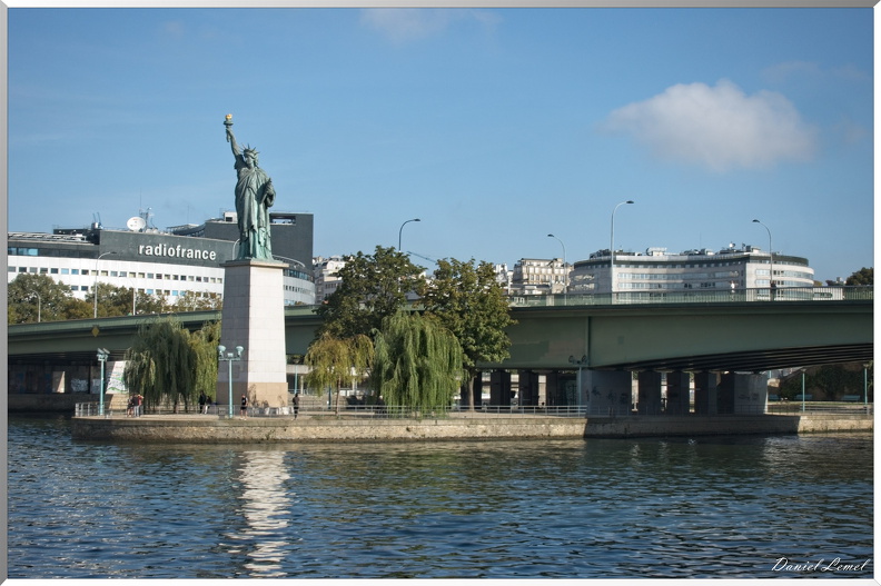 Pont de Grenelle - Statue de la Liberté