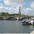 Le pont des Invalides et la Tour Eiffel
