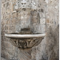 Statue de Gundulic Dubrovnik Croatie place Gundulic - fontaine à eau
