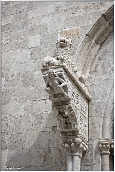 Statue Portail de  la cathédrale de Saint Mark’s