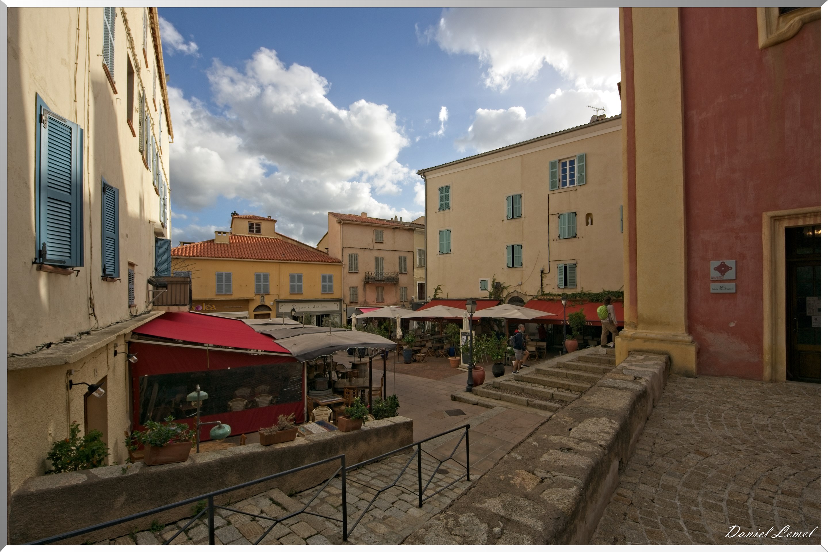 Rue près de l'église Sainte Marie Majeure