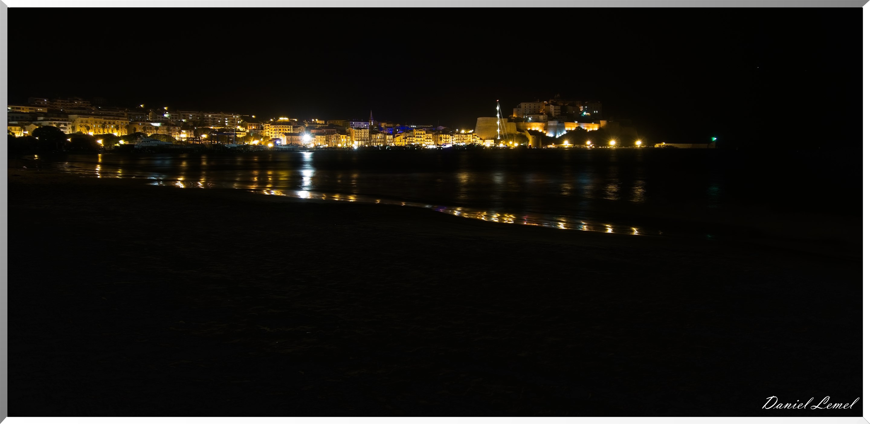 Calvi by night