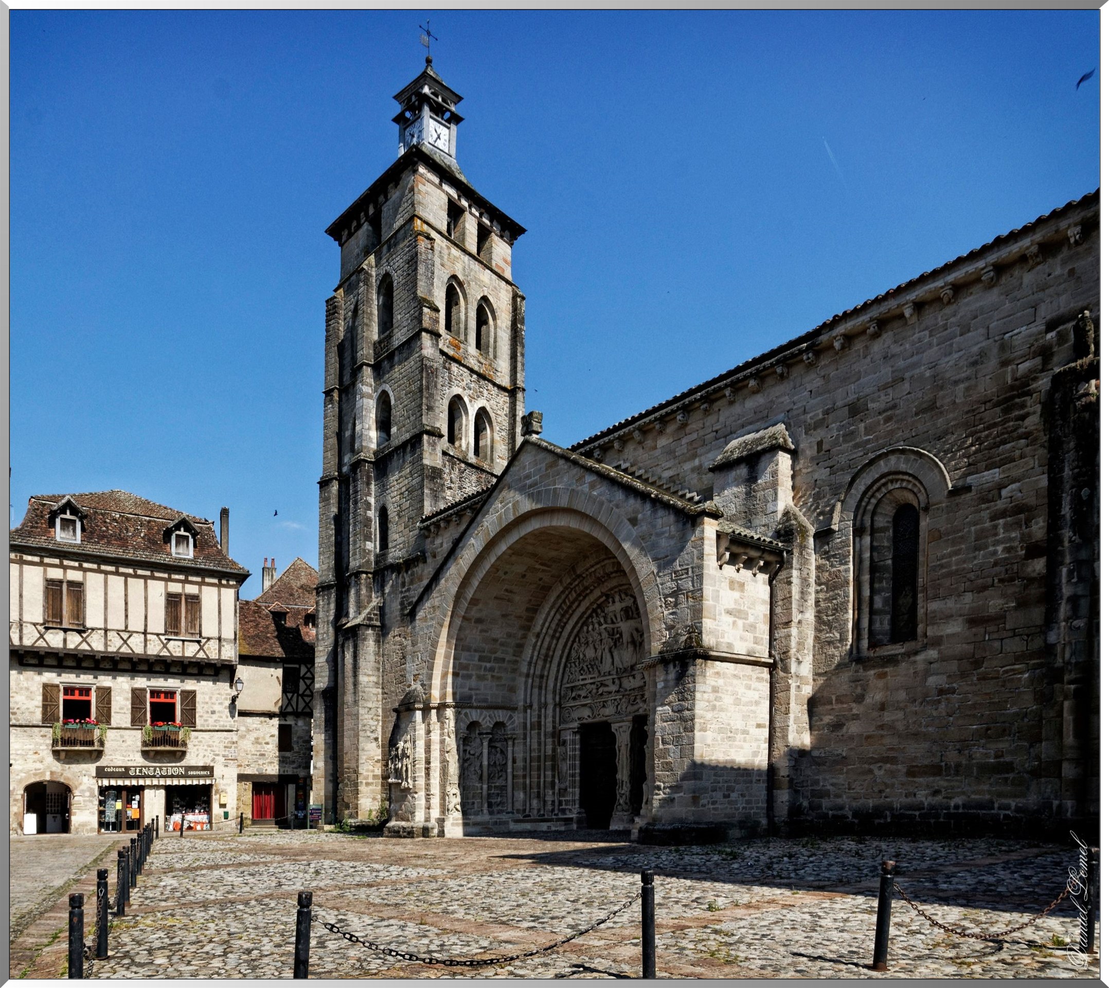 Église abbatiale saint-Pierre
