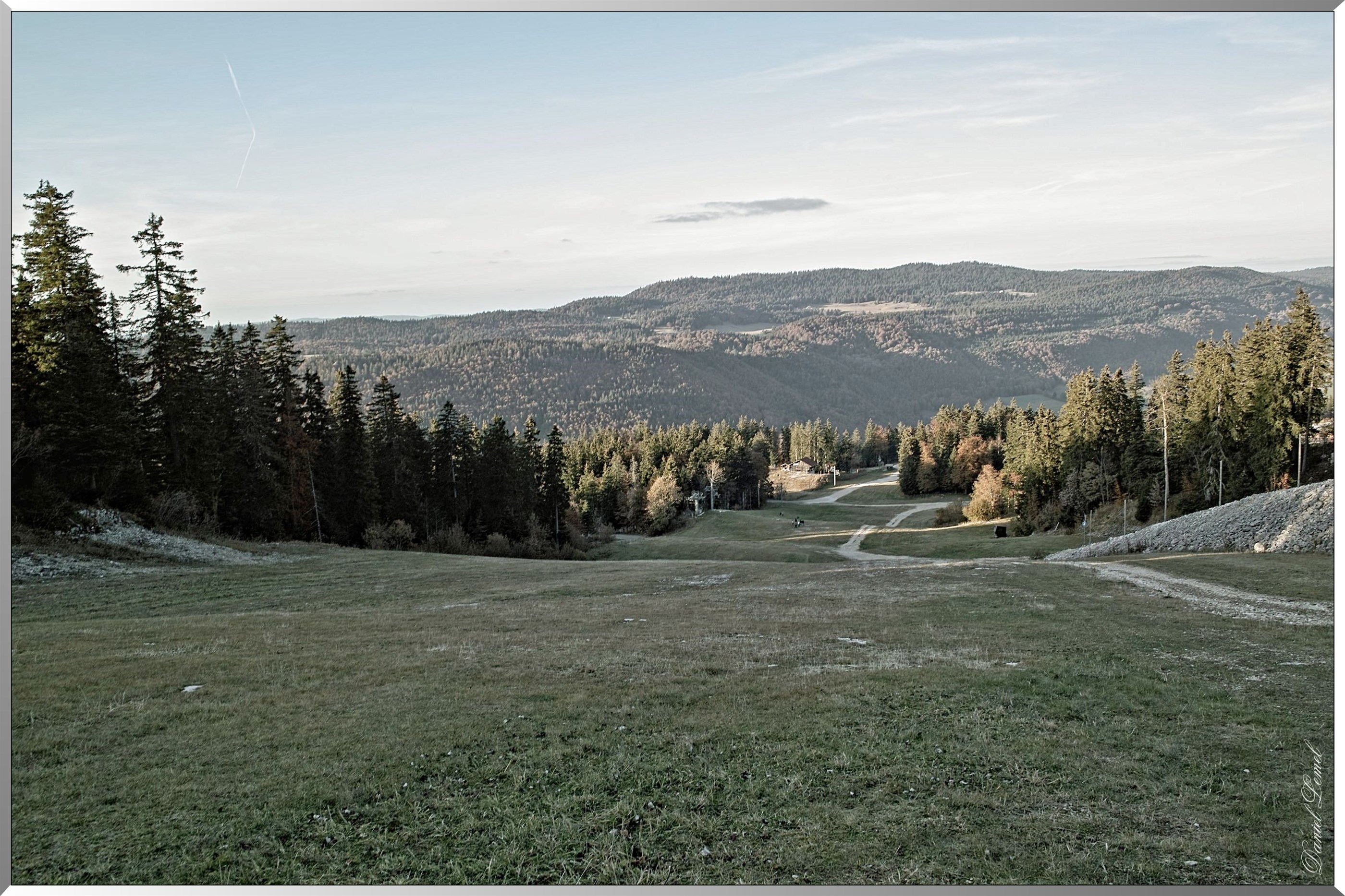 Piste de ski. Petit-Montrond