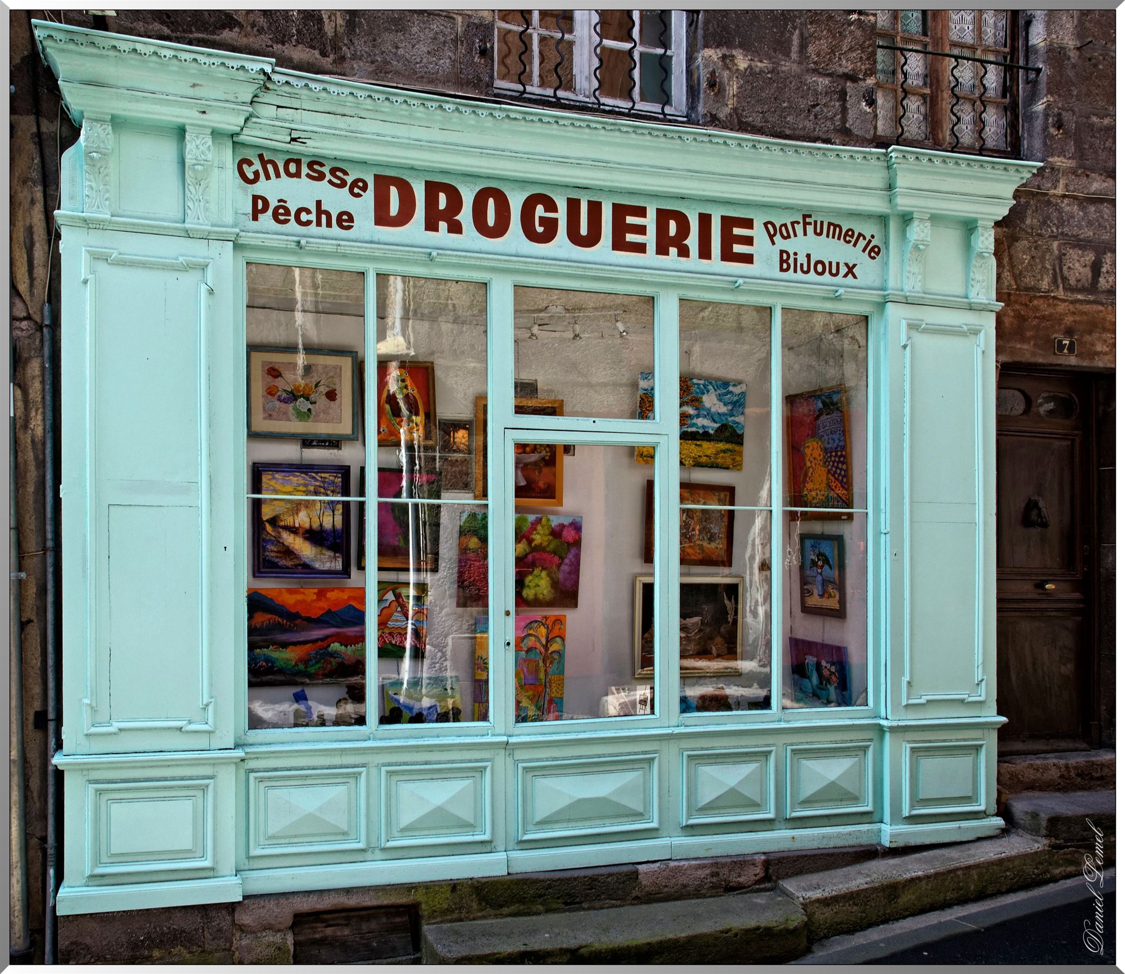 Droguerie !