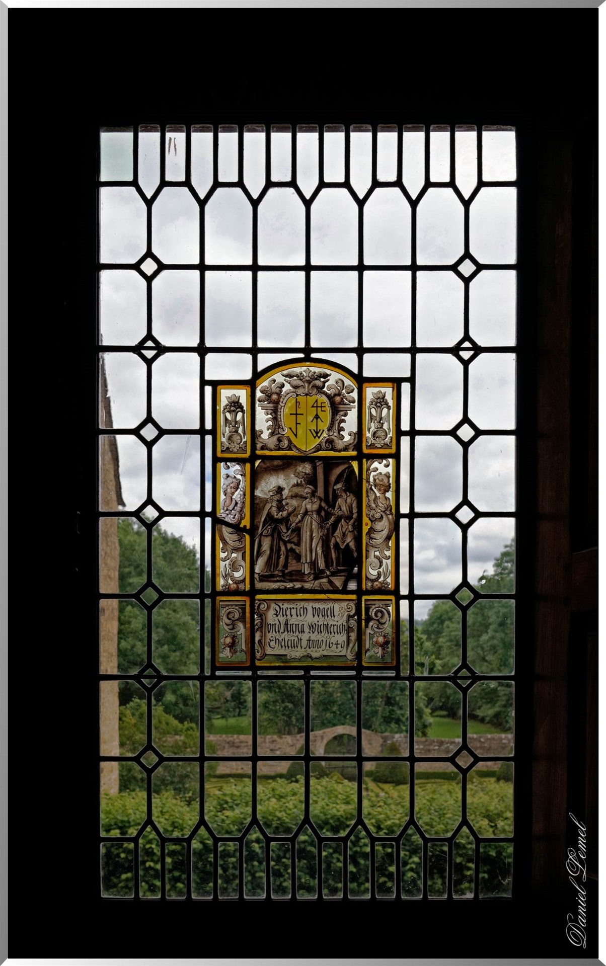 Détail de fenêtre - Vitraux