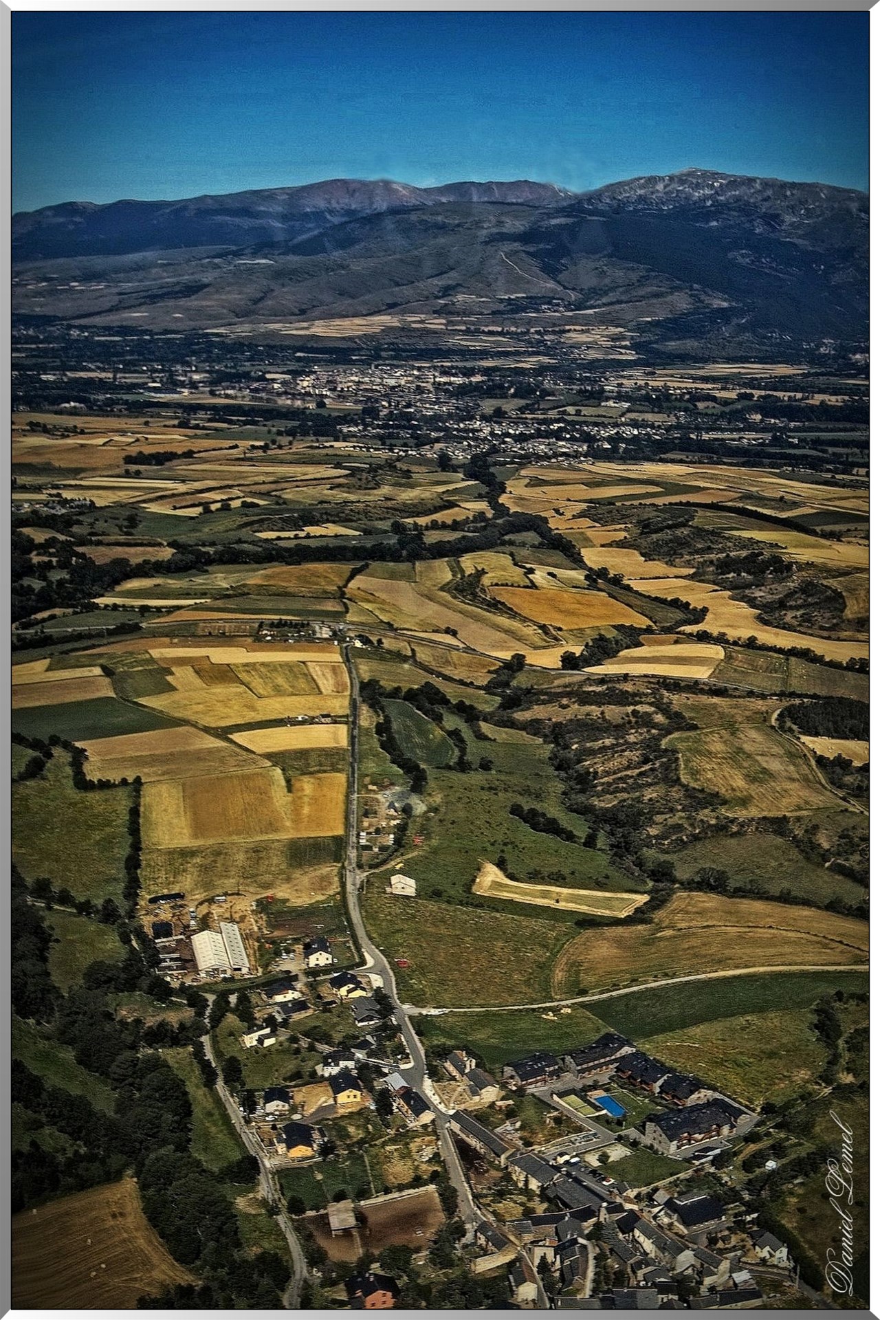 Nahuja et Bourg-Madame