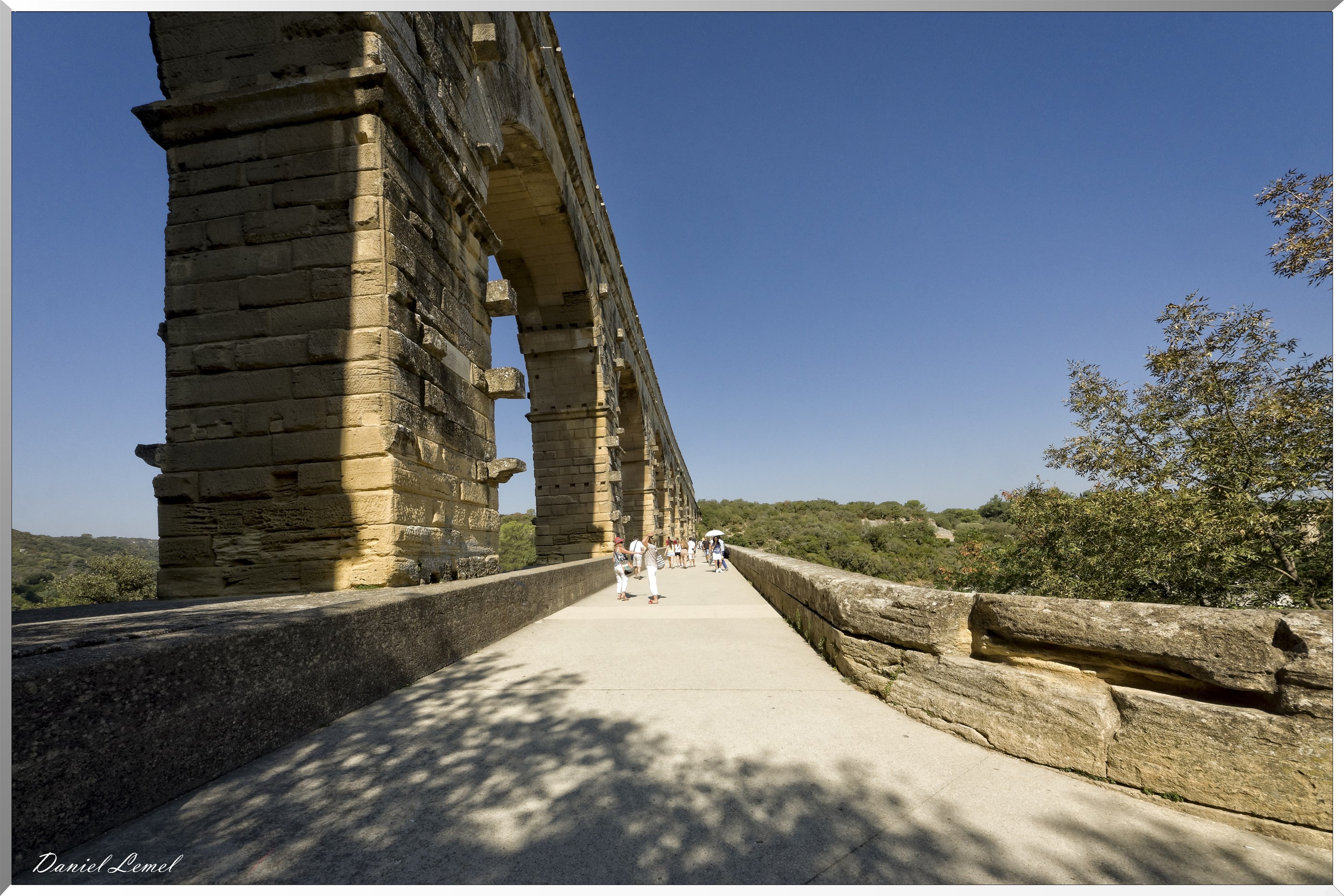 Passage piétons du pont