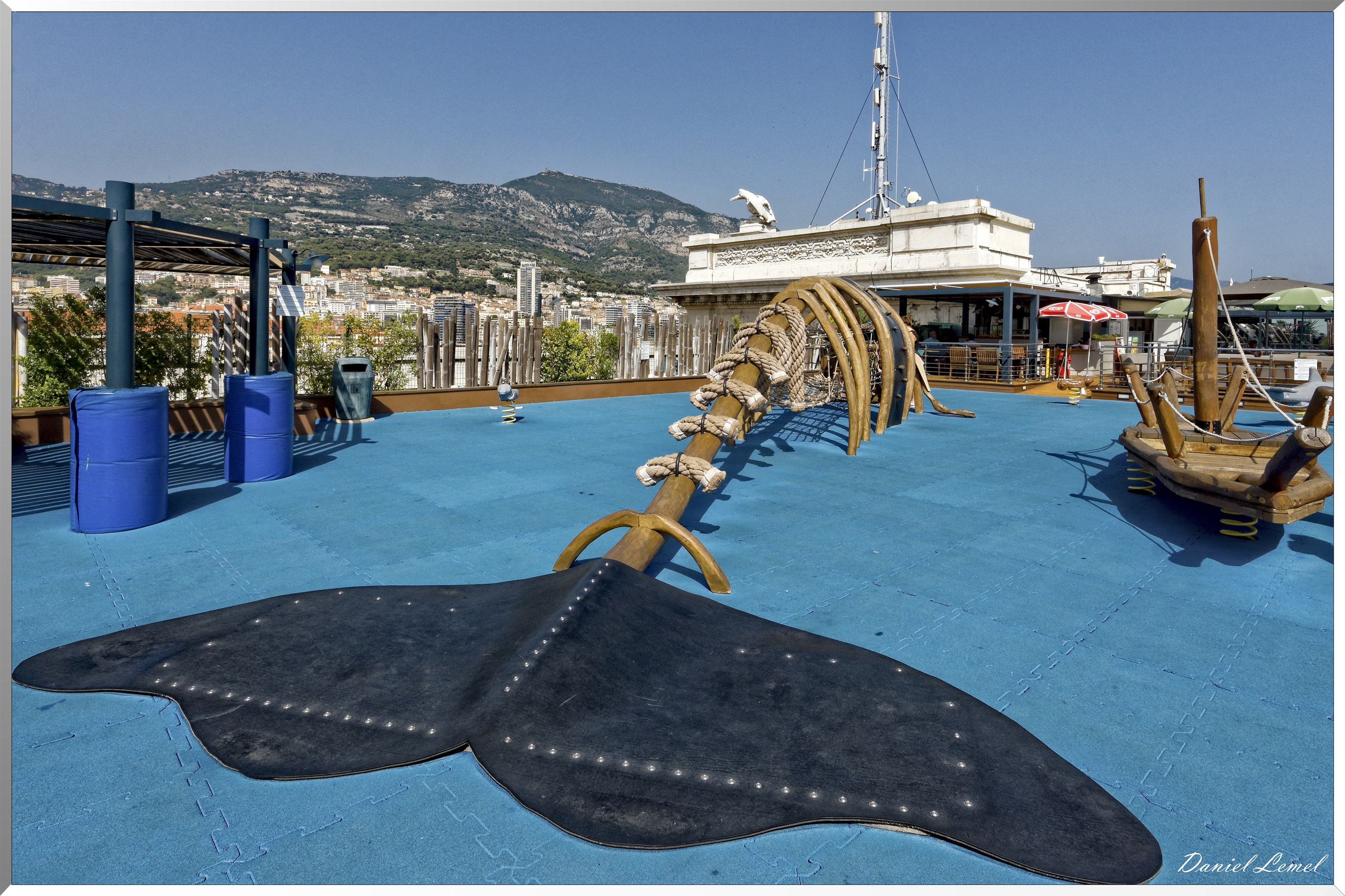 Espace de jeu sur la terrasse