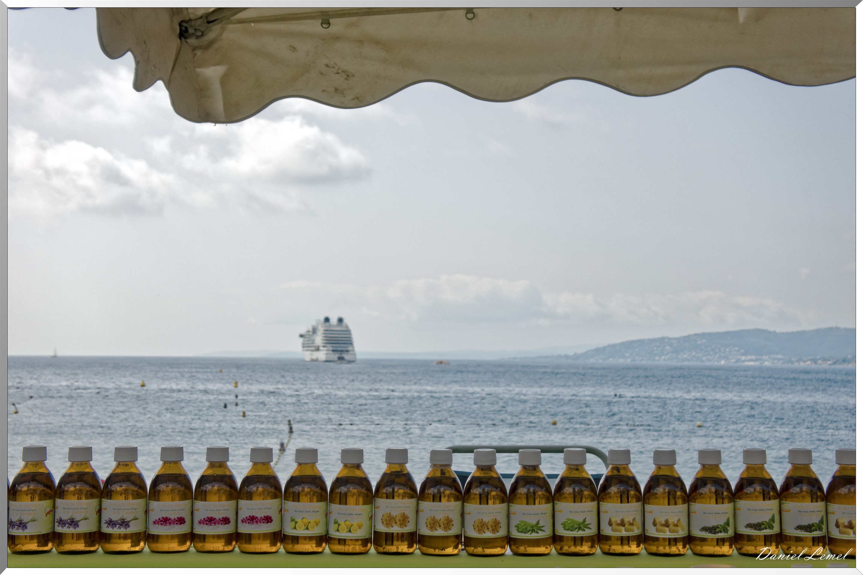 Flacons d'huiles aromatiques