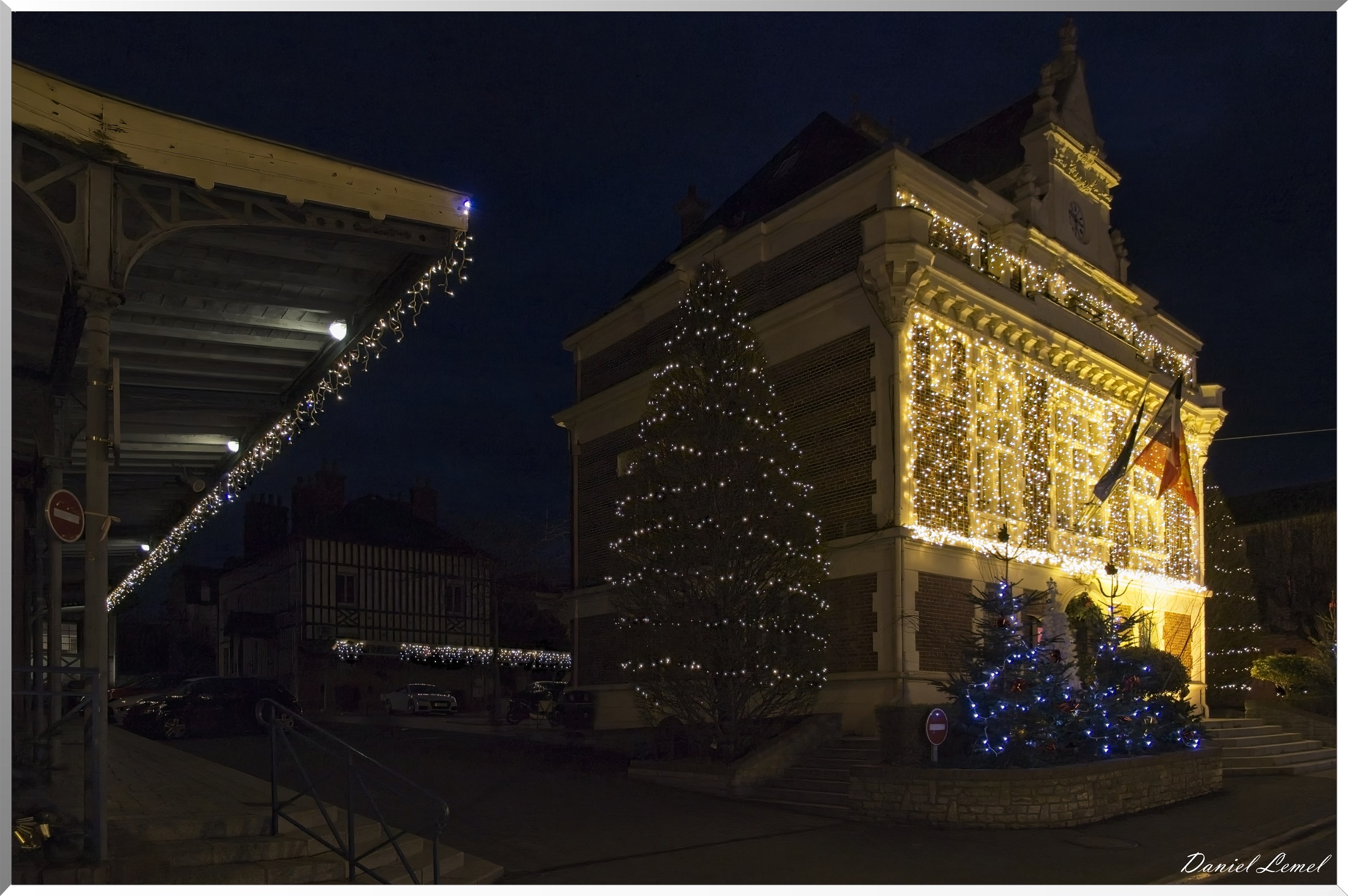 Mairie la nuit