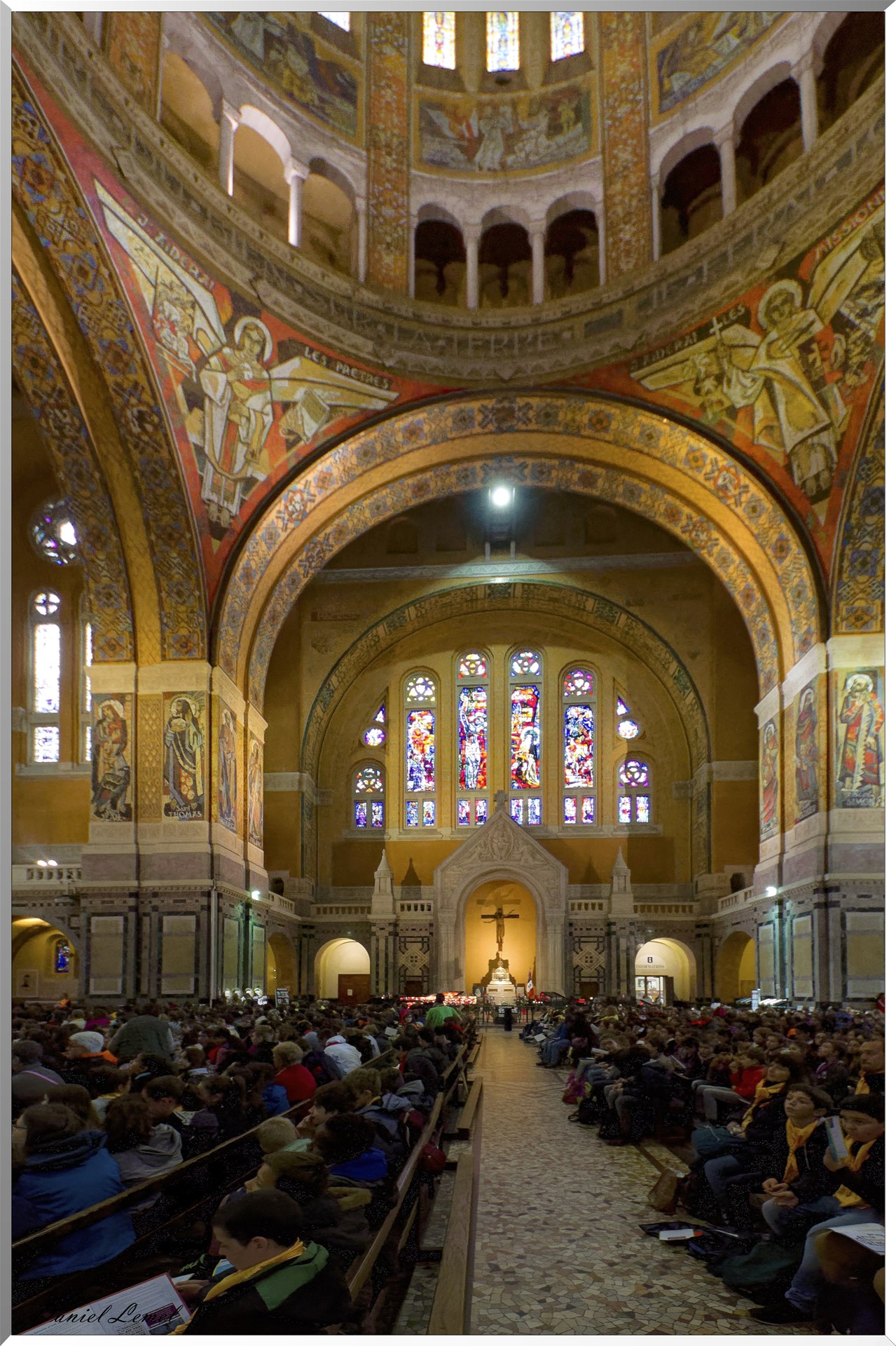 Intérieur de la basilique