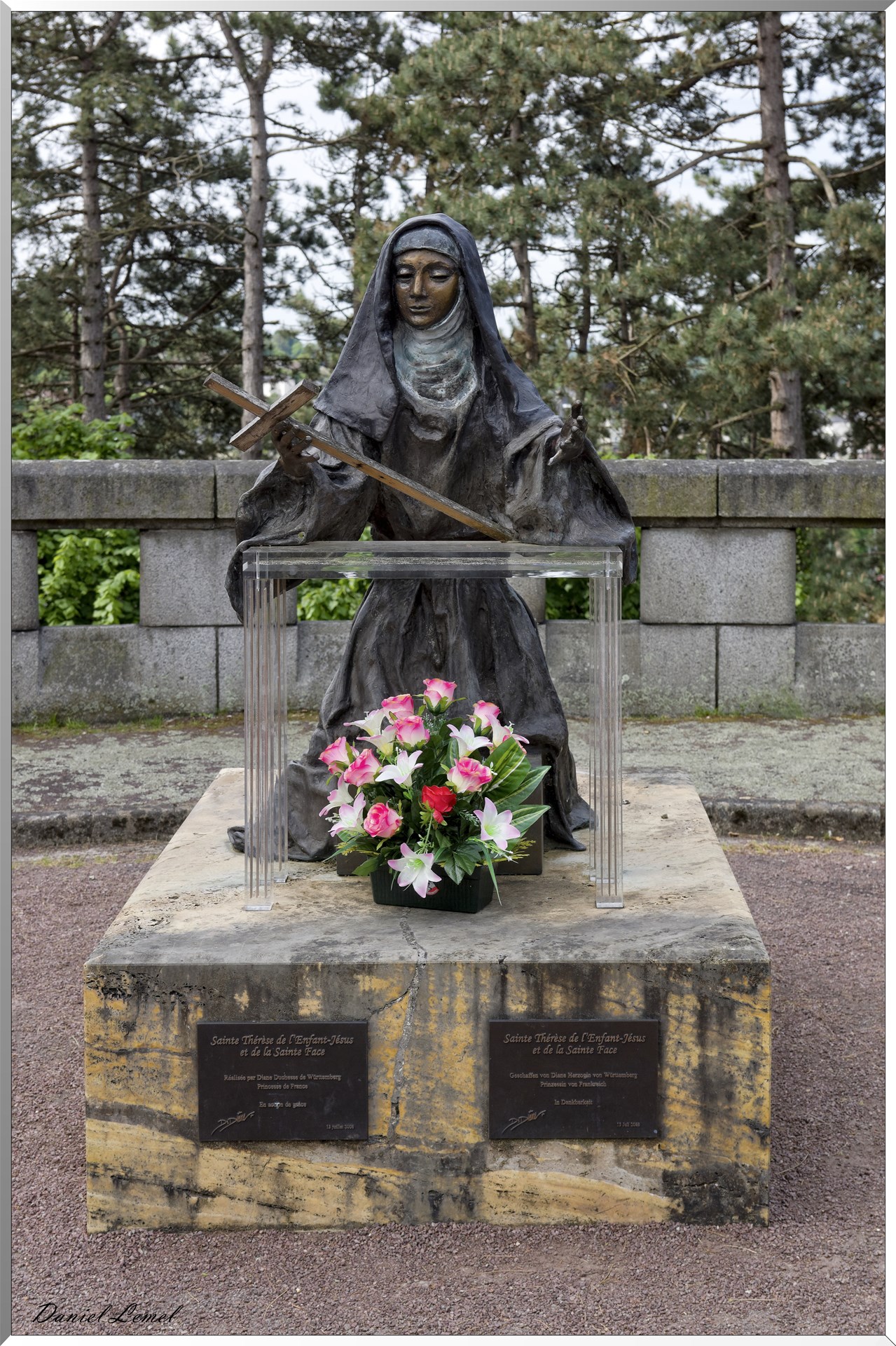 Statue de Sainte Thérèse