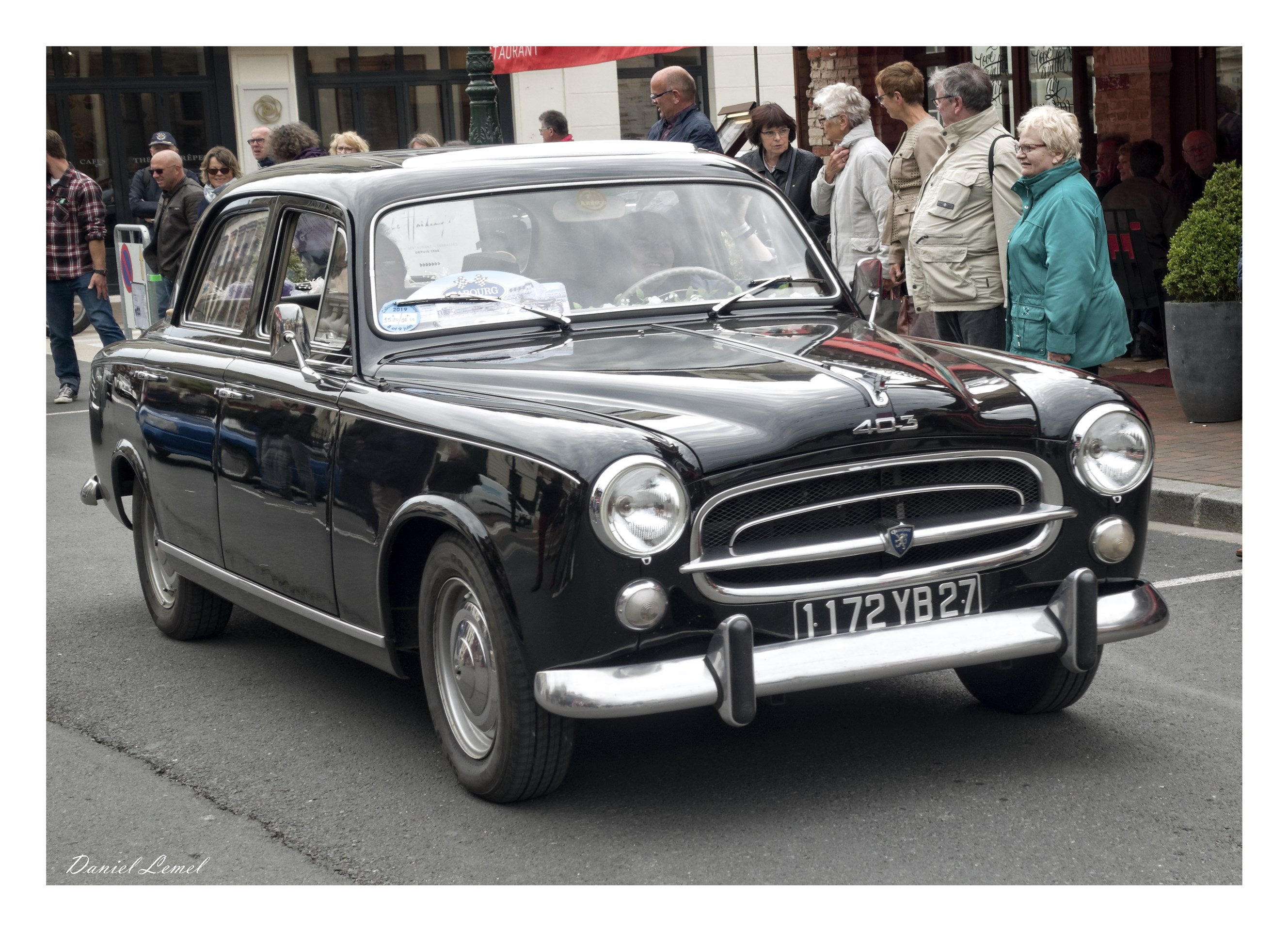 Peugeot 403