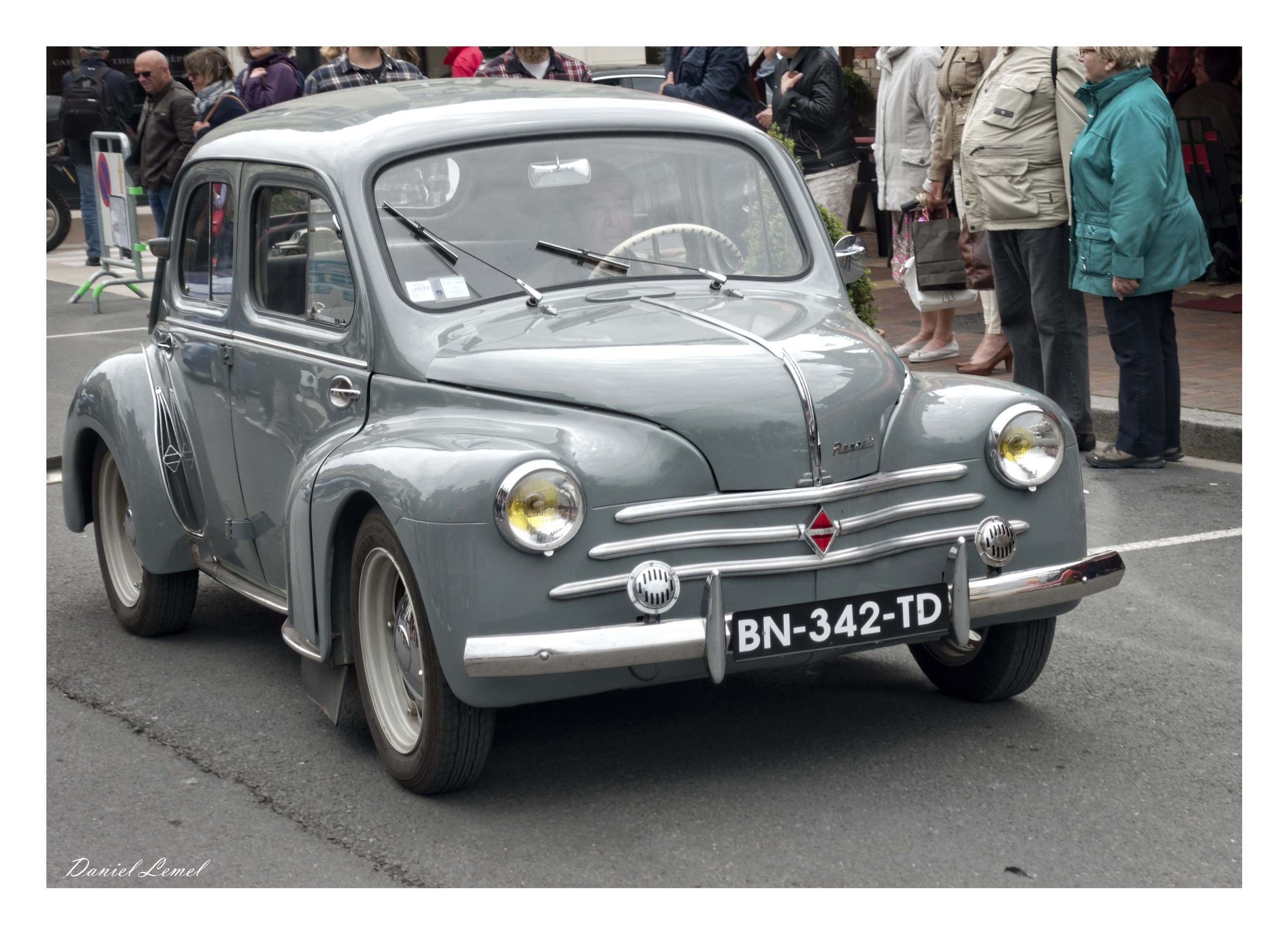 Renault 4 CV