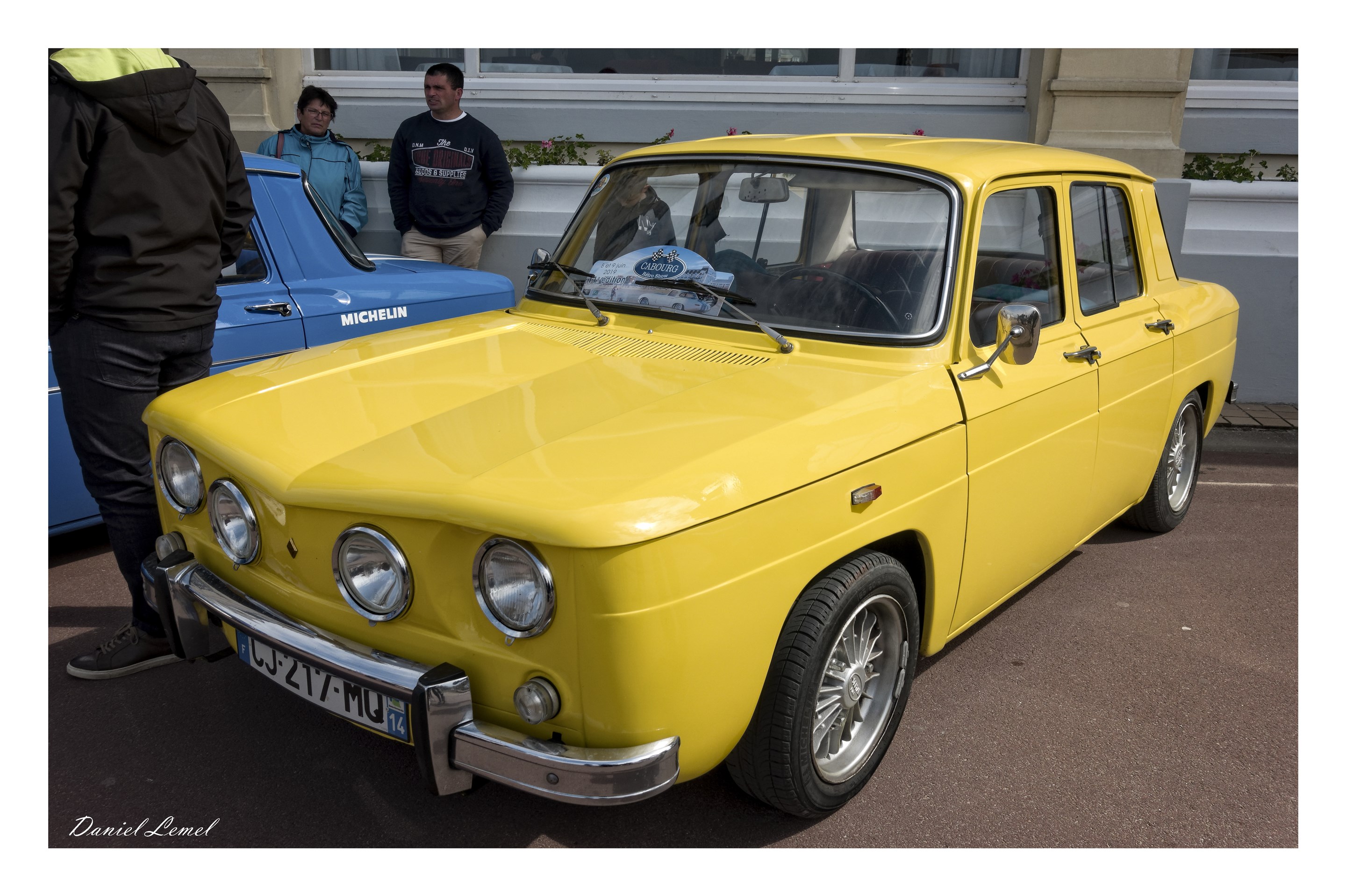 Renault R8