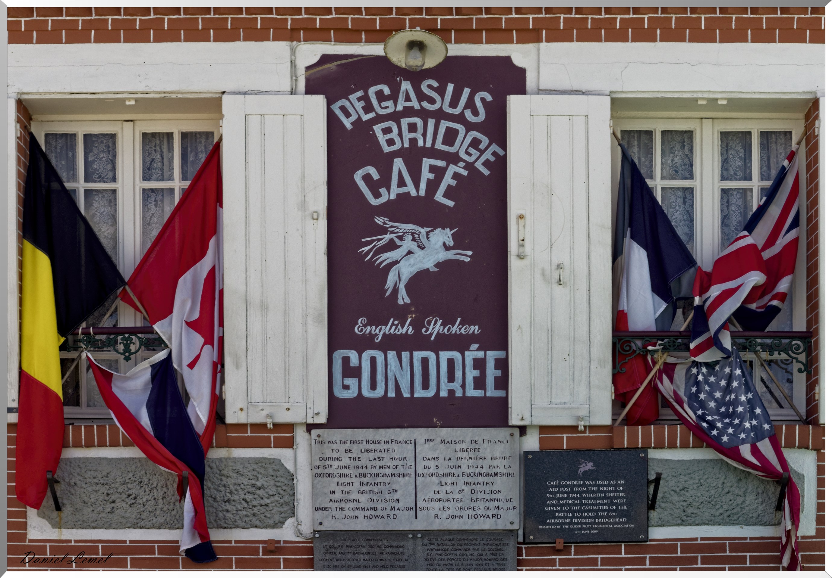 Enseigne Pegasus Bridge Café