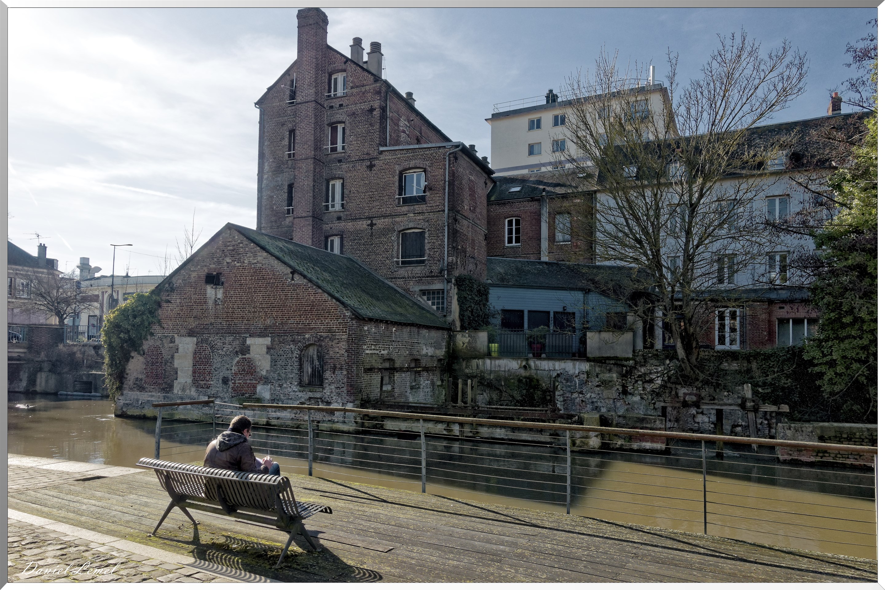 Place de la Poissonnerie - Façades de maisons anciennes