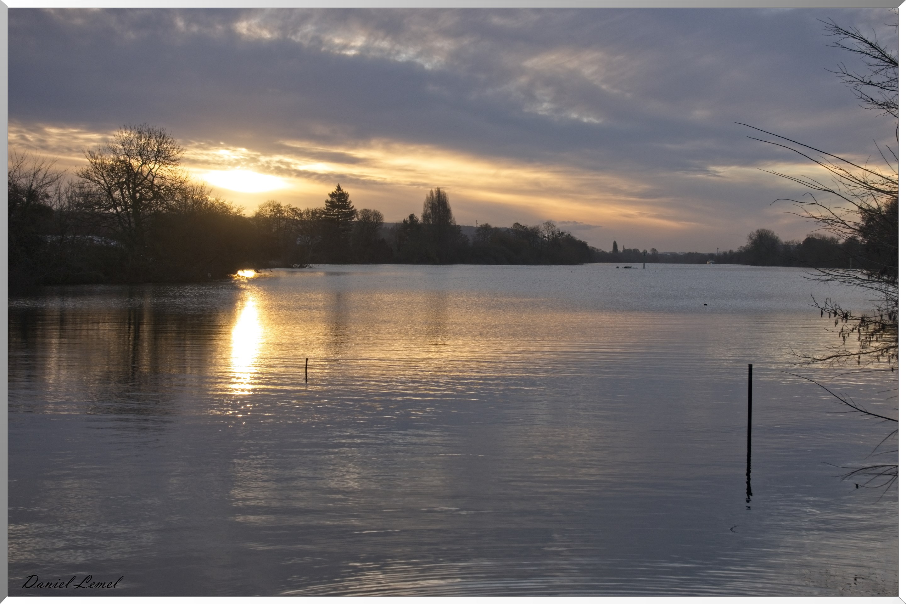 Bord de Seine au petit matin