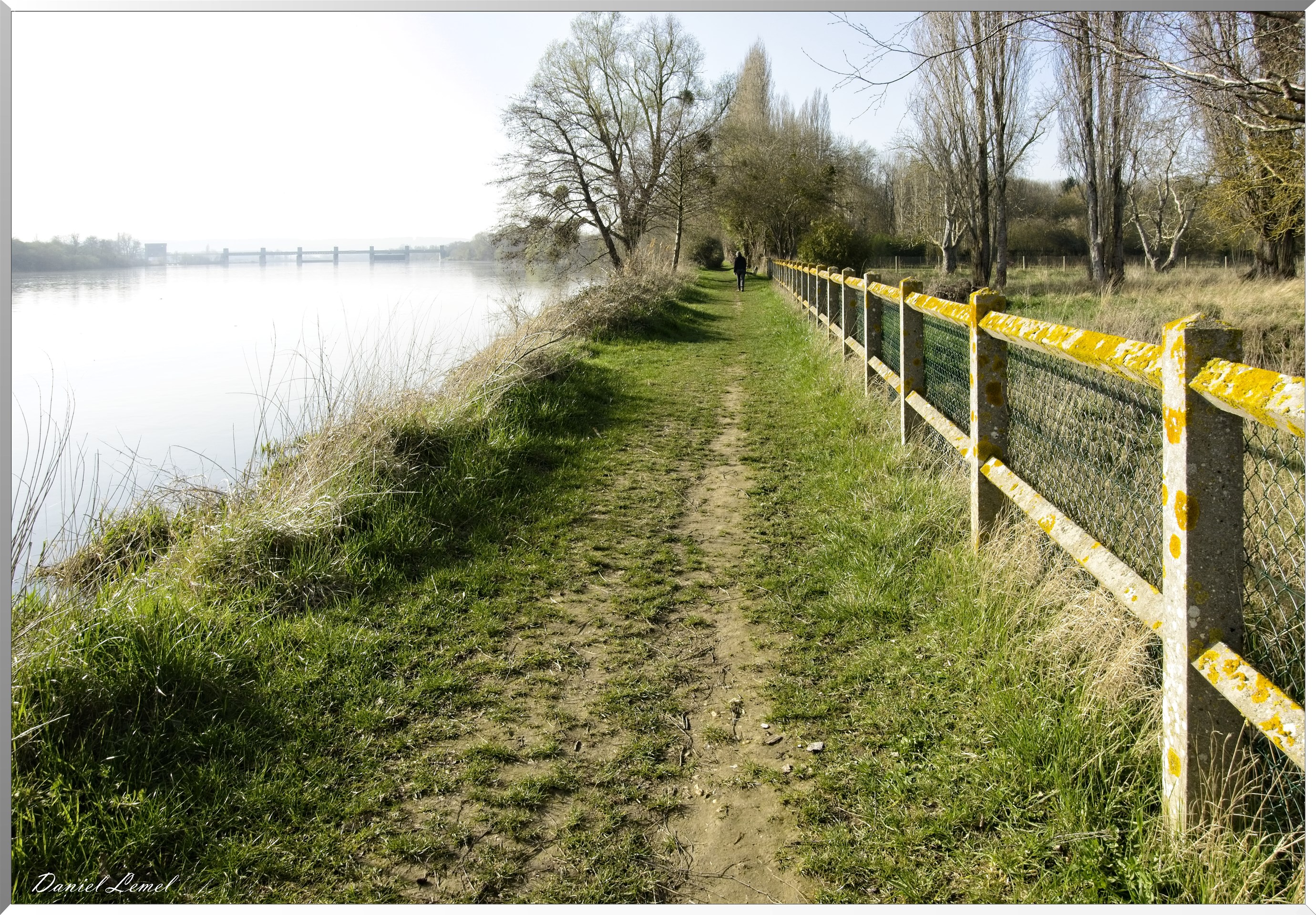 Bord de Seine. De Courcelles à Notre-dame-de-l'ile