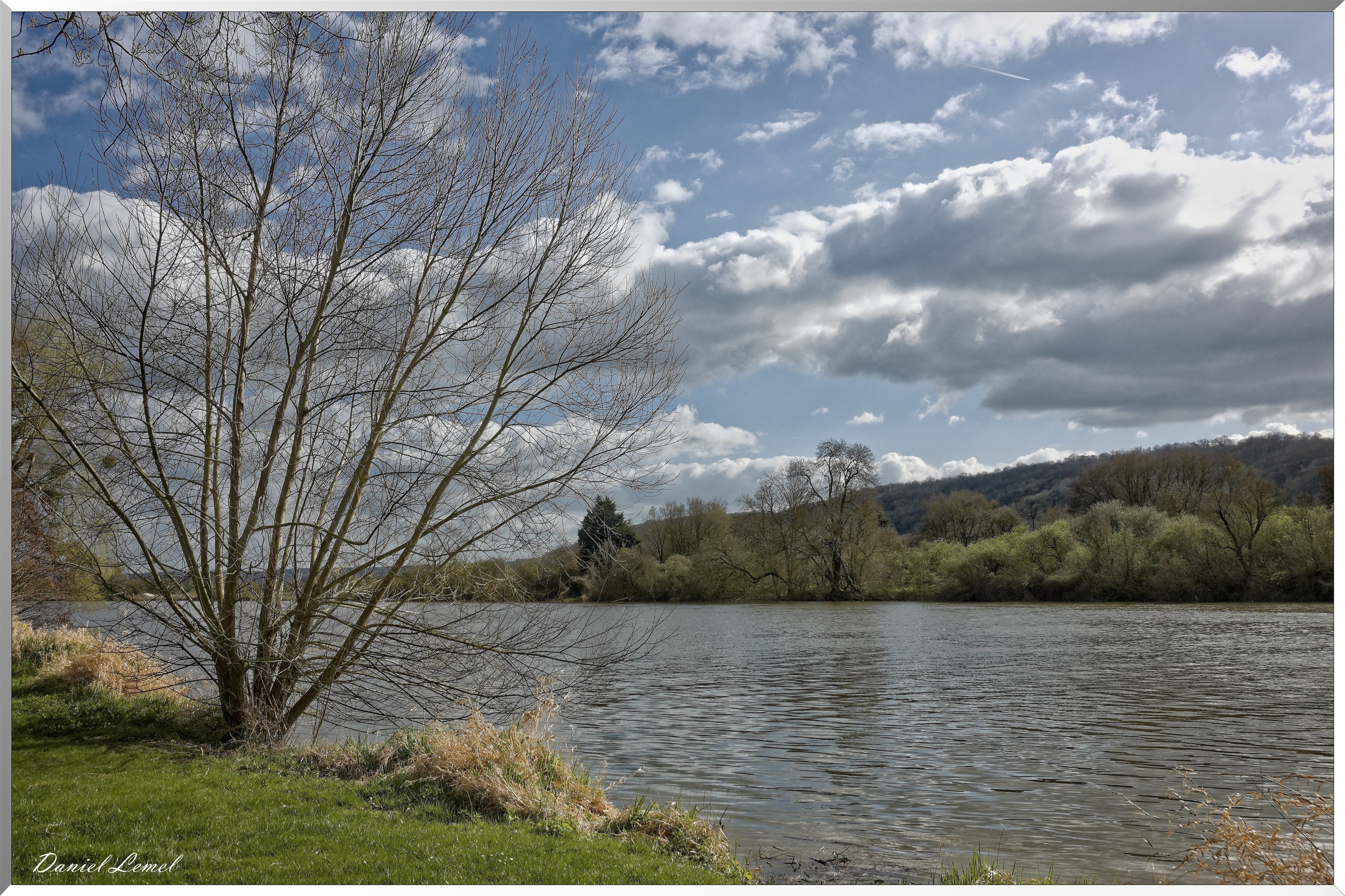 Bord de Seine. De Courcelles à Notre-dame-de-l'ile