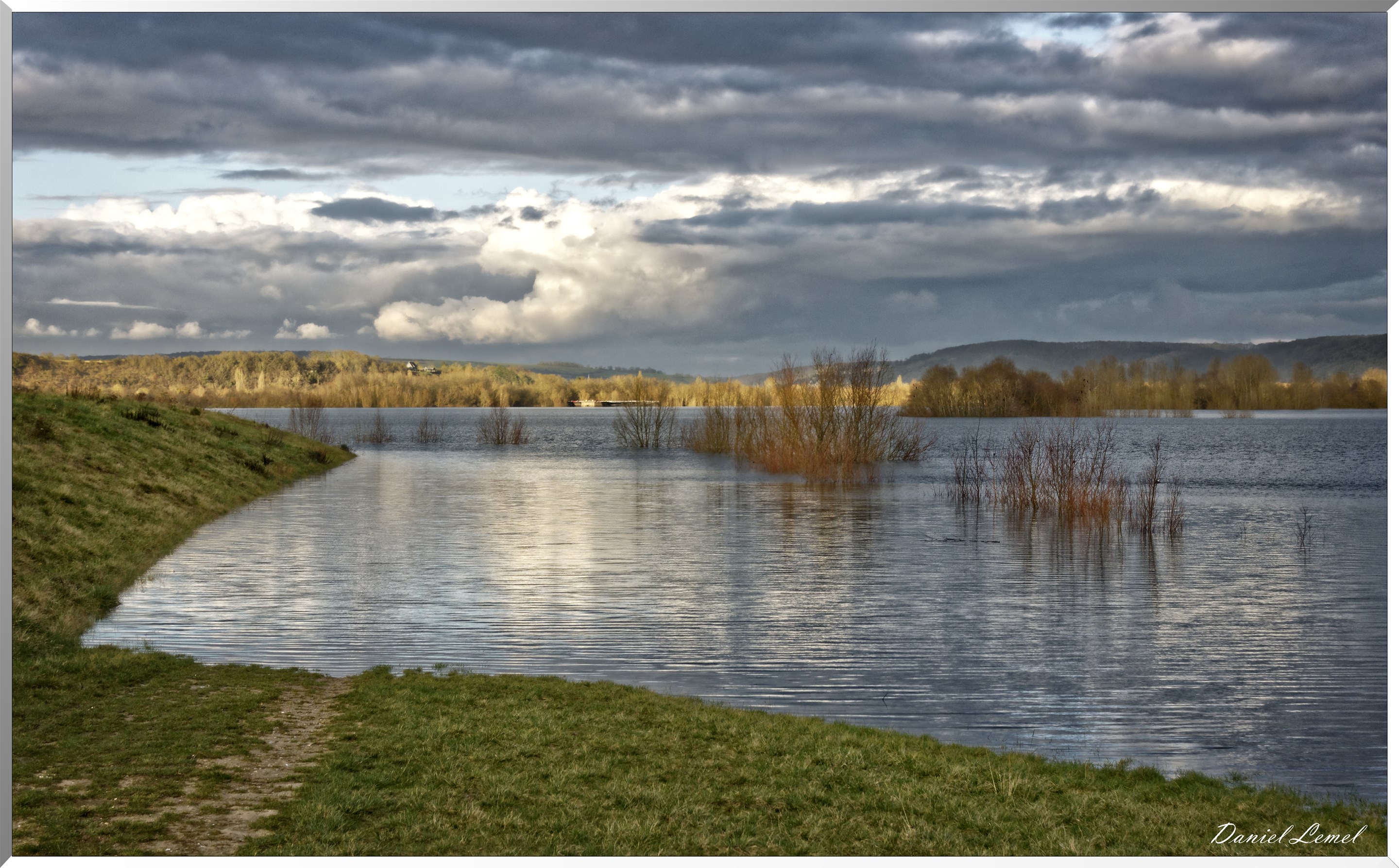 Champs inondés à Courselles