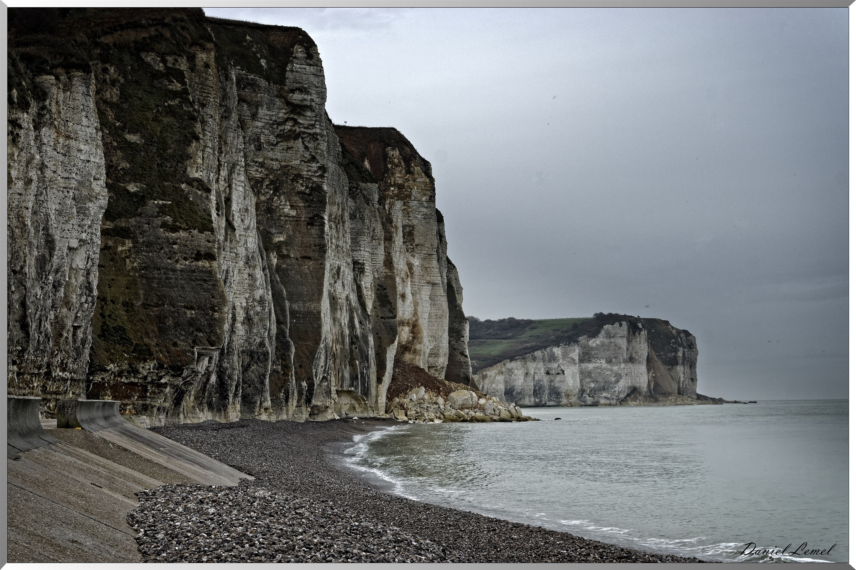 Les Petites Dalles