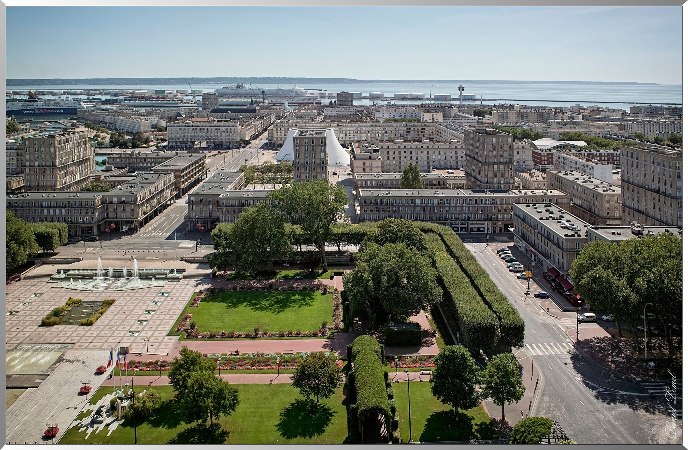 Vue de la tour de l hotel de ville