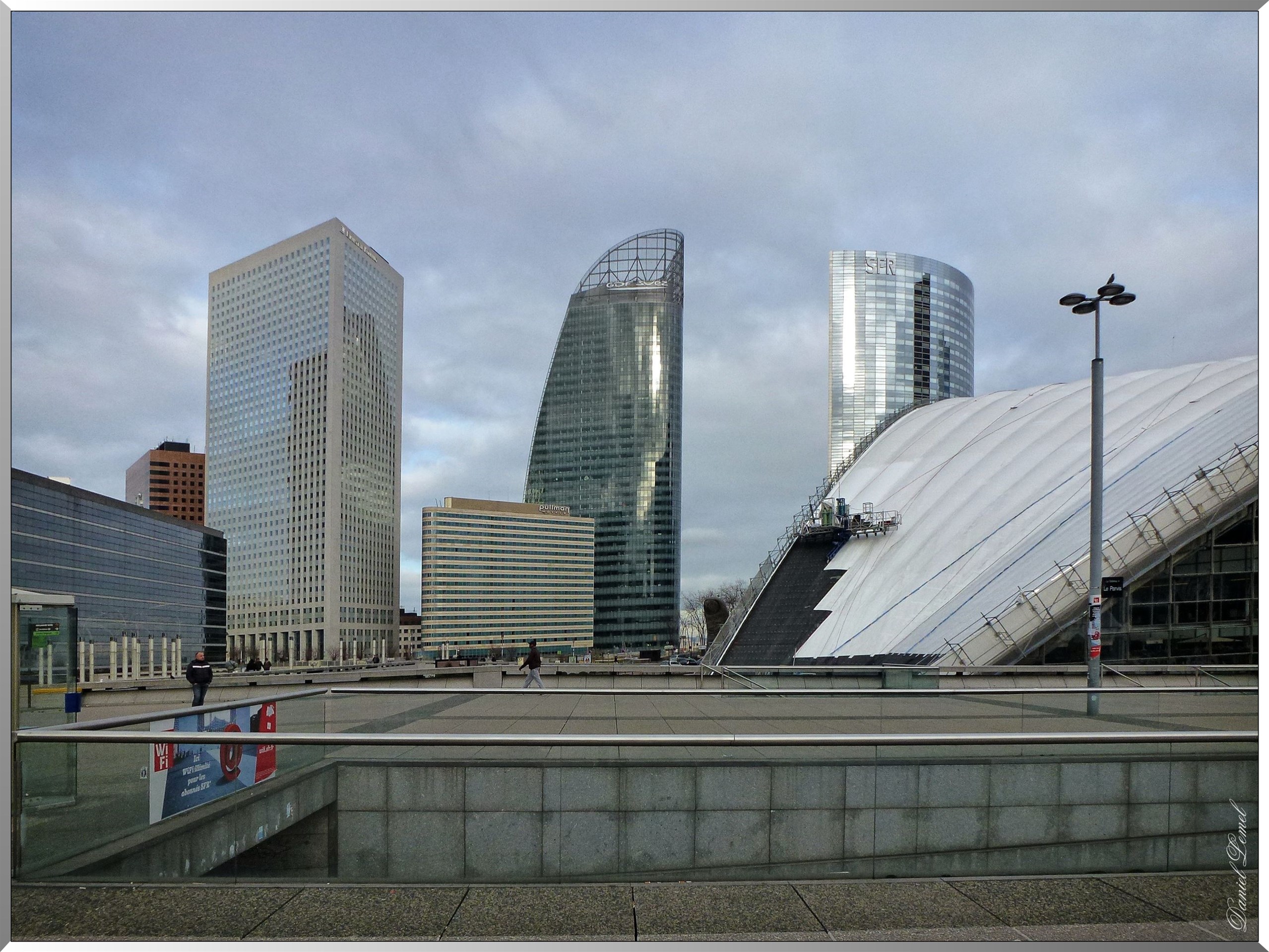 Esplanade de la Défense