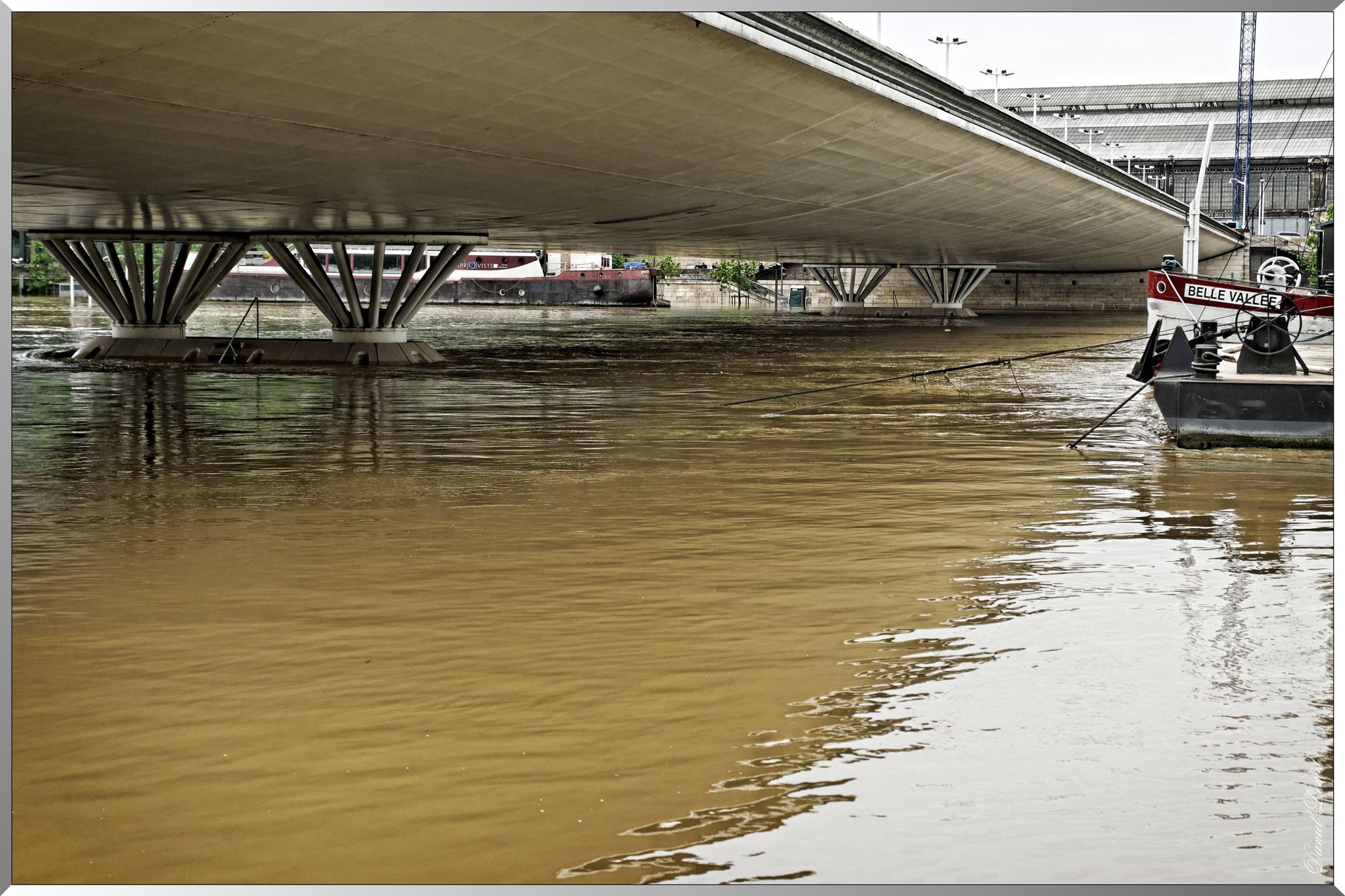 Pont Charles de Gaulle
