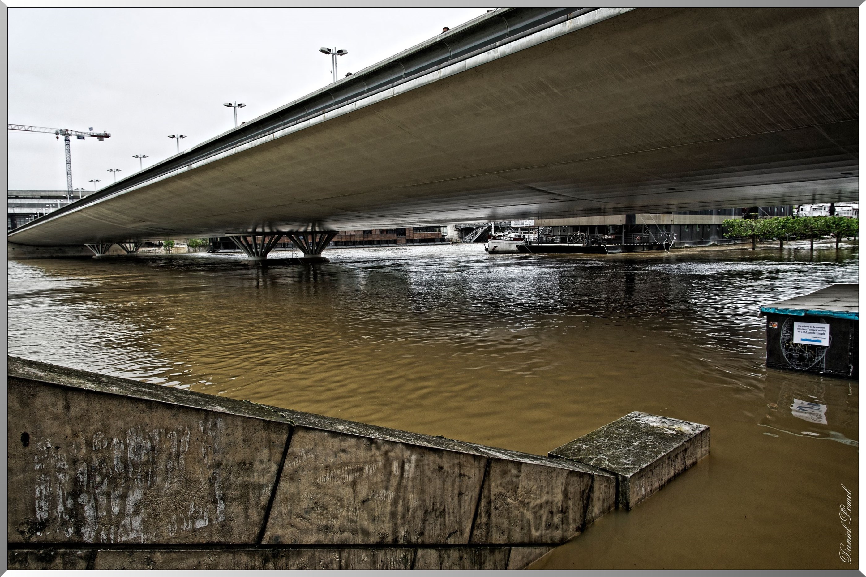 Pont Charles de Gaulle