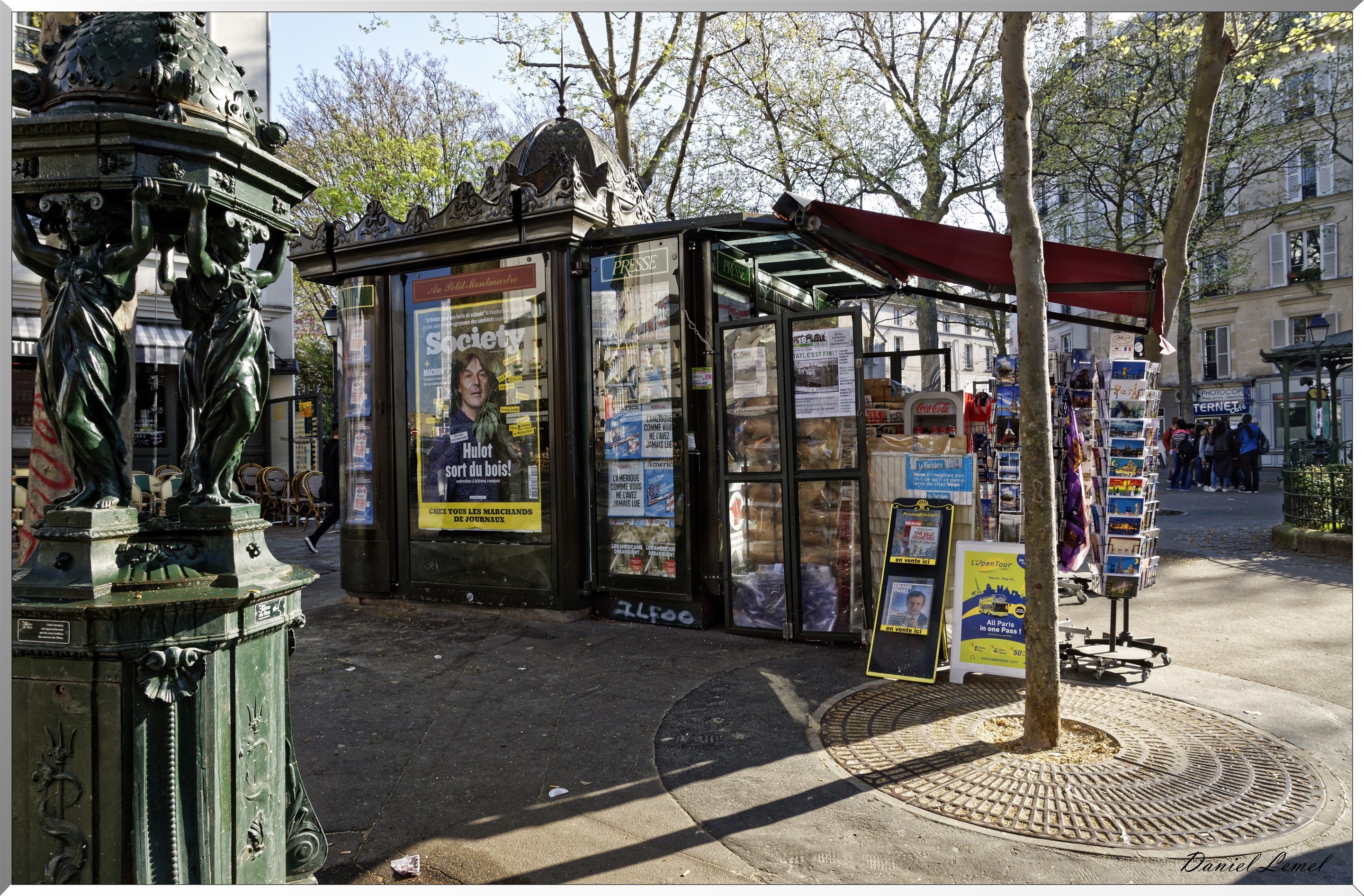 Fontaine et kiosque