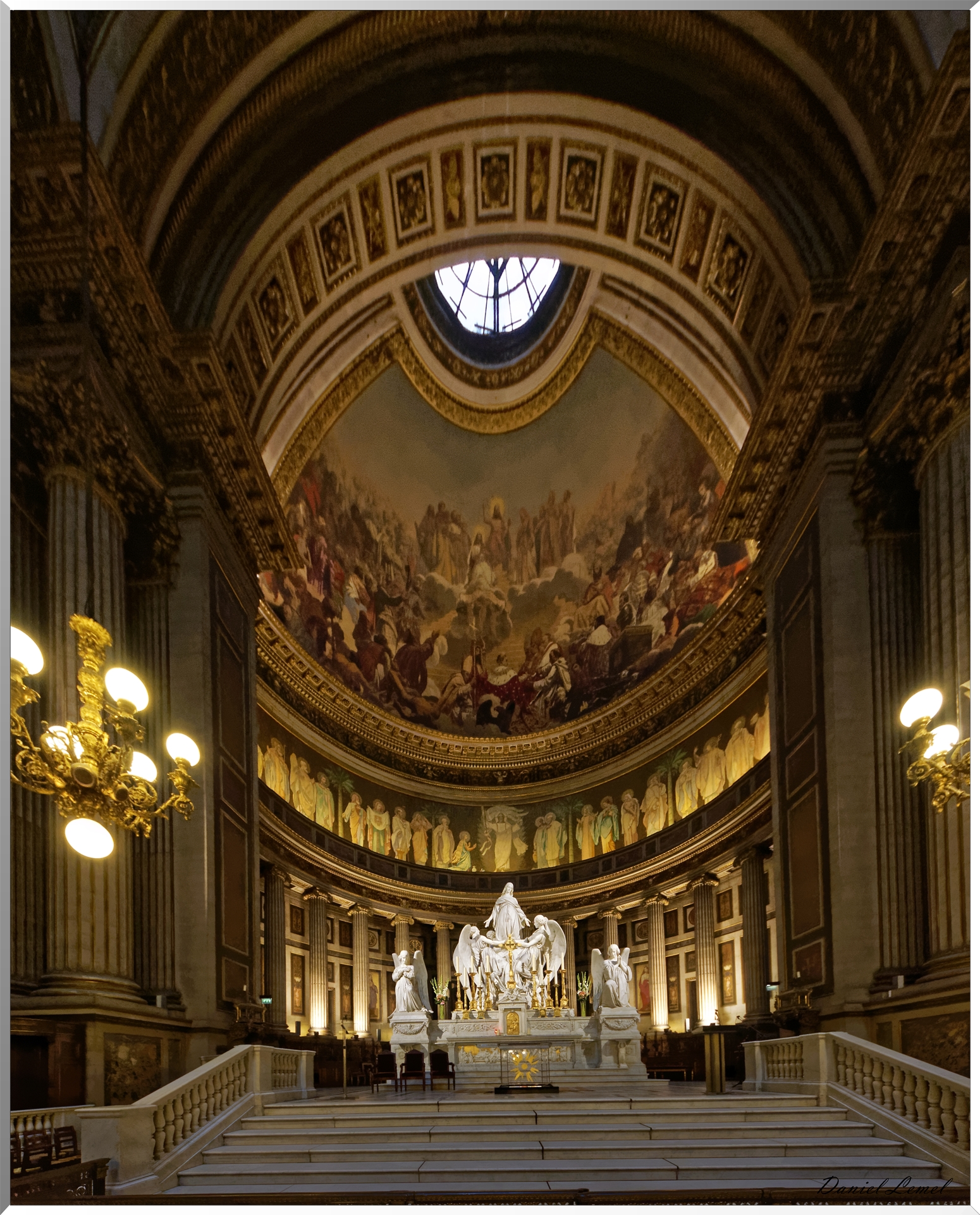 Intérieur de la Paroisse