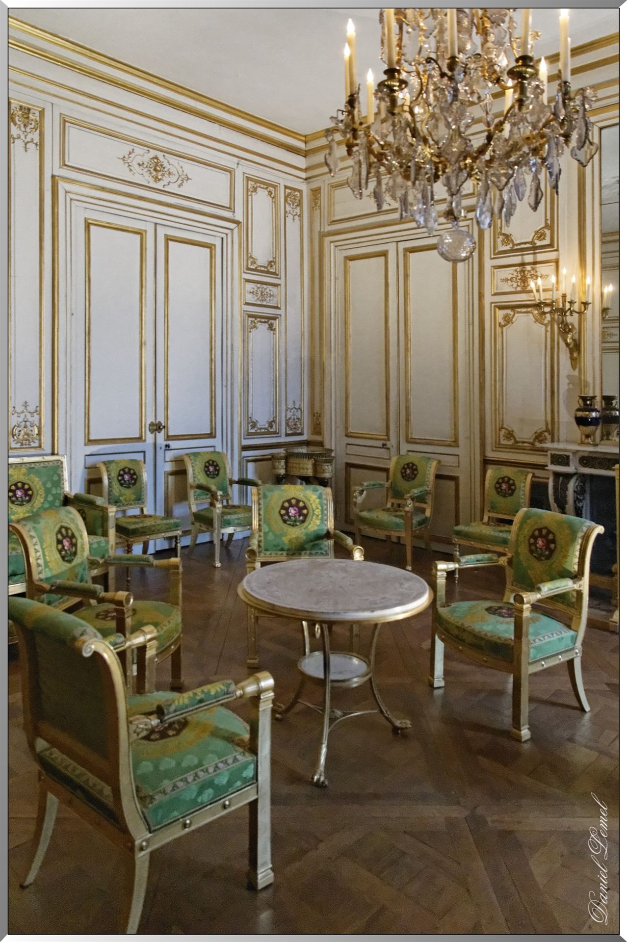 Le salon blanc
