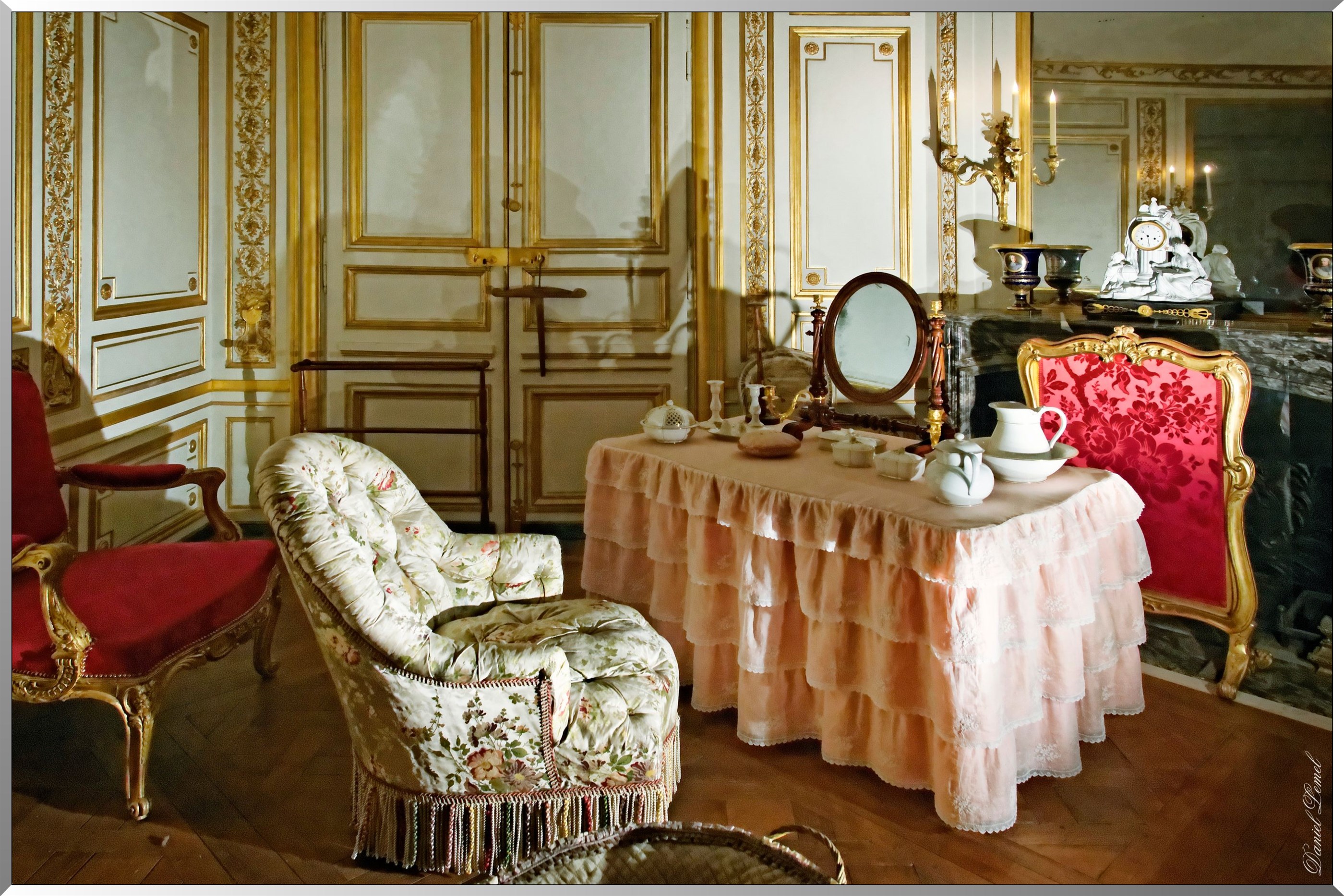 Premier cabinet de toilette