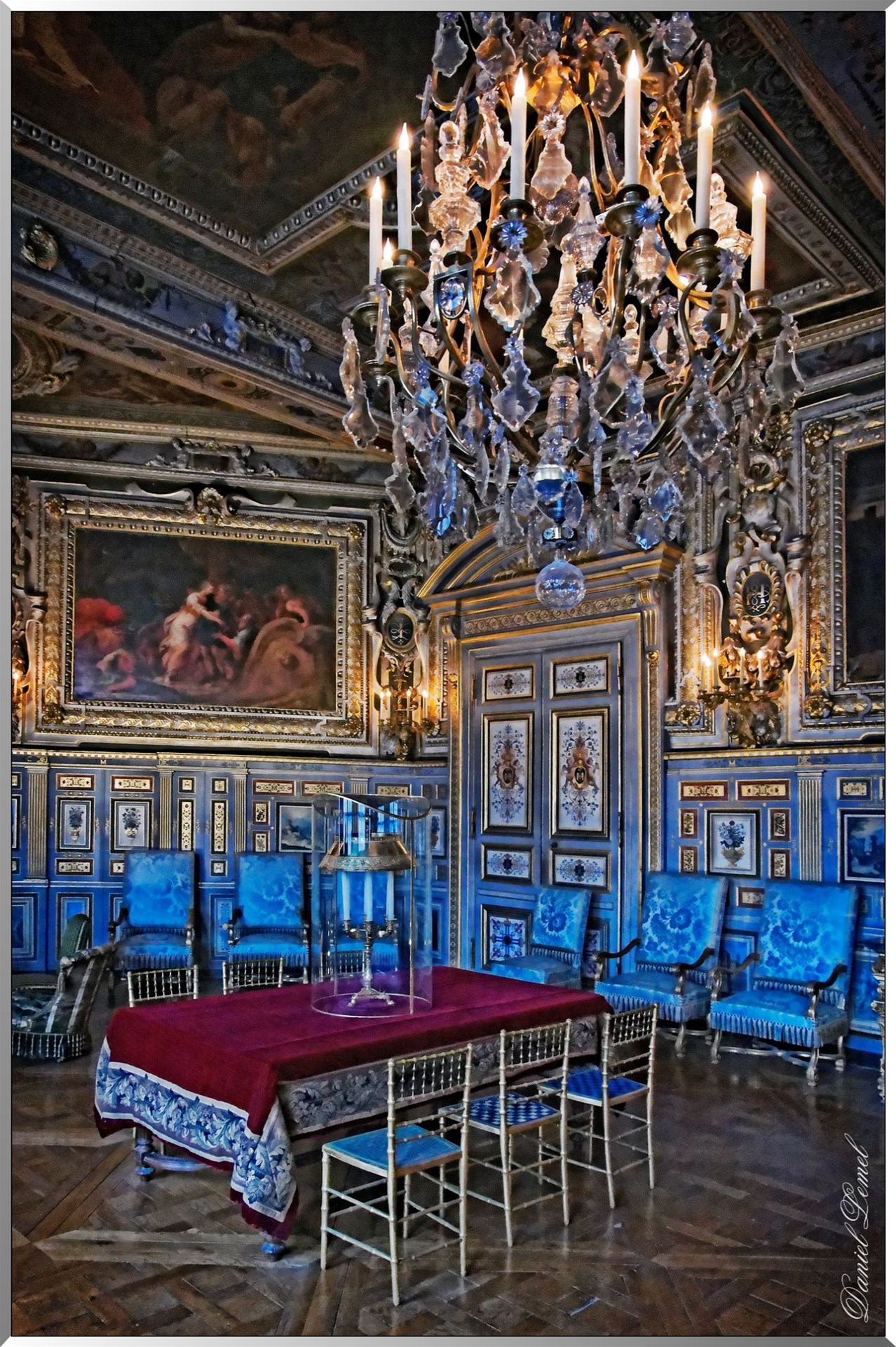 Salon Louis XIII ou chambre Ovale