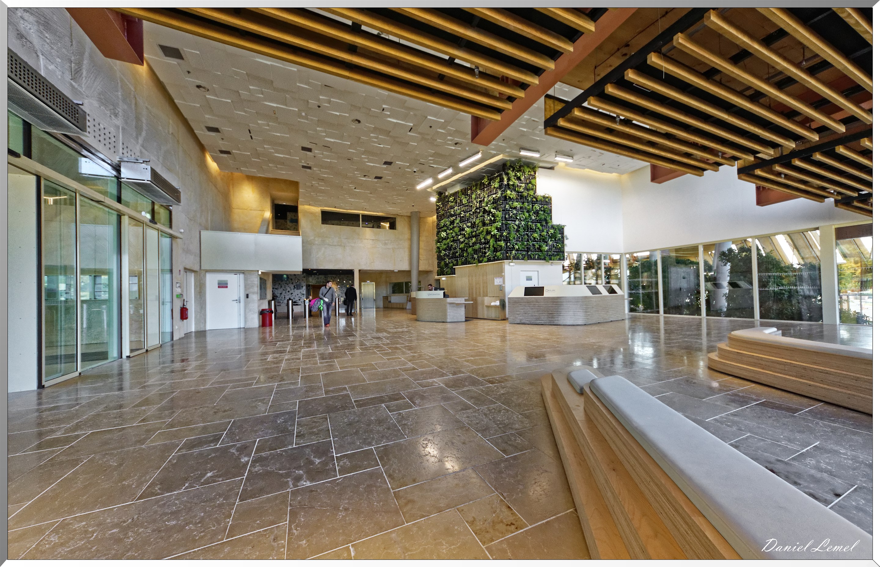 Entrée de l'Aqualagon