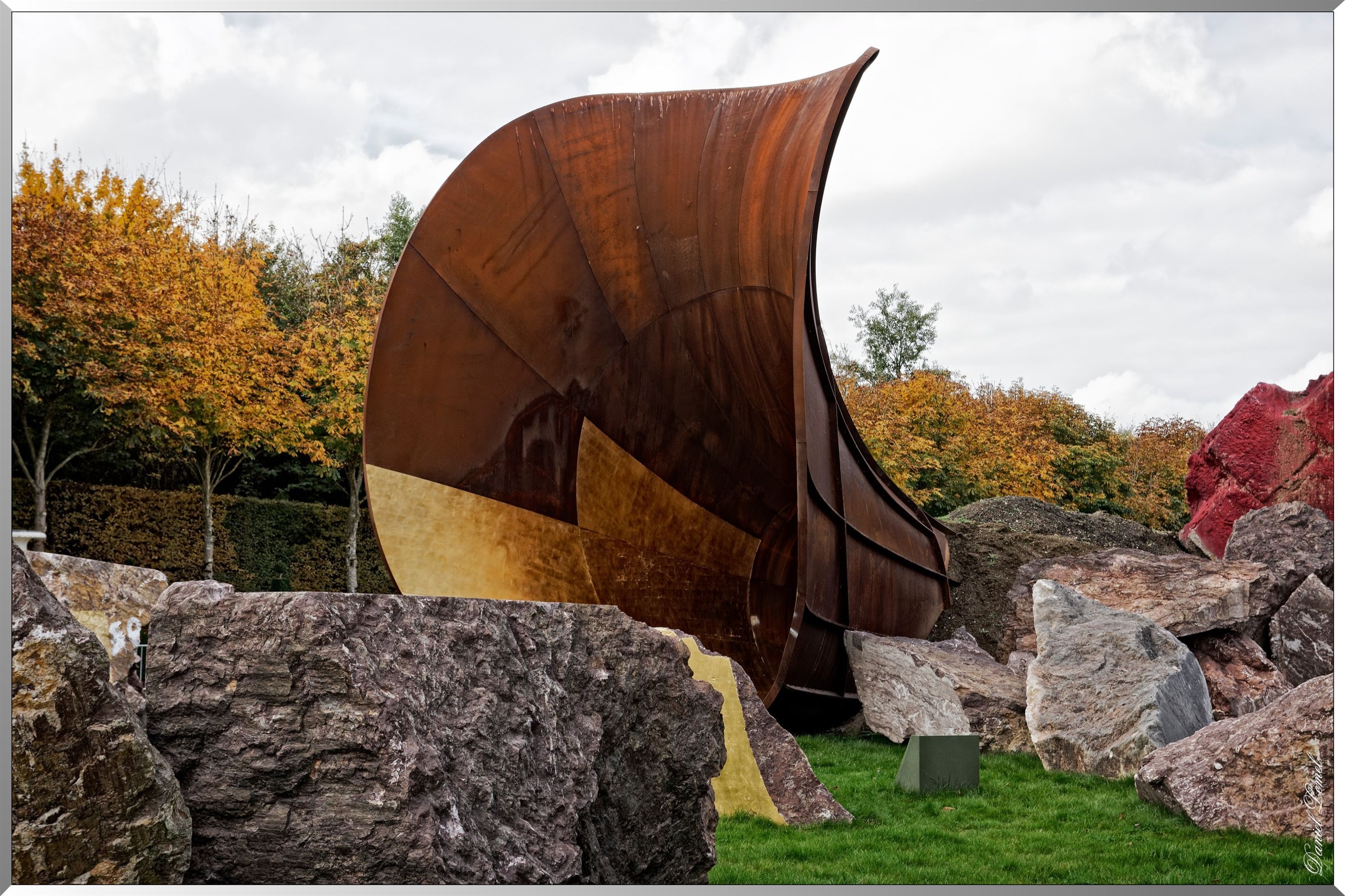 Dirty Corner - Fabrice Seixas