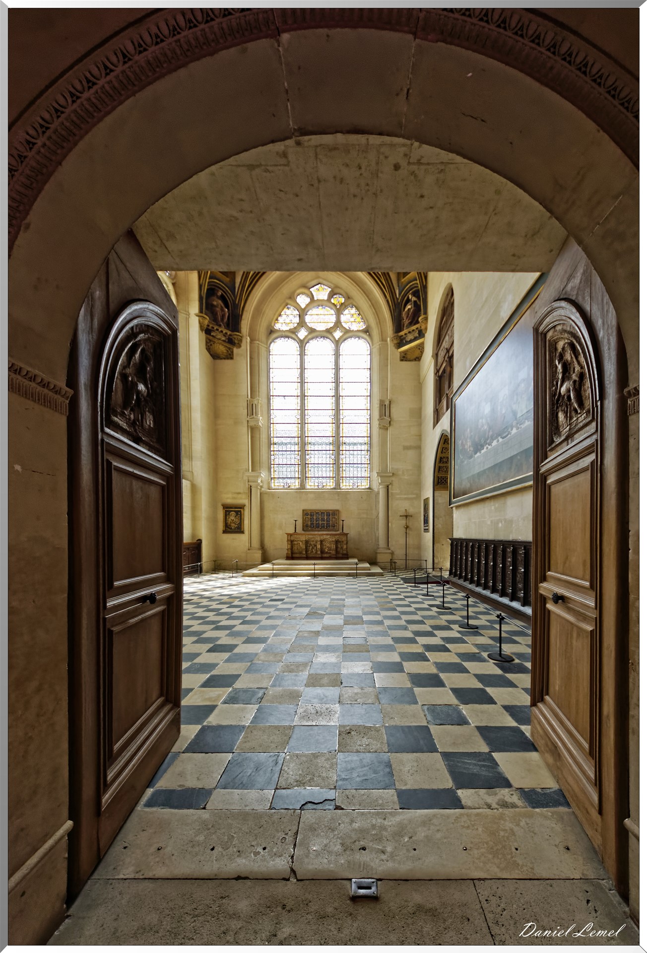 Le porche de la chapelle