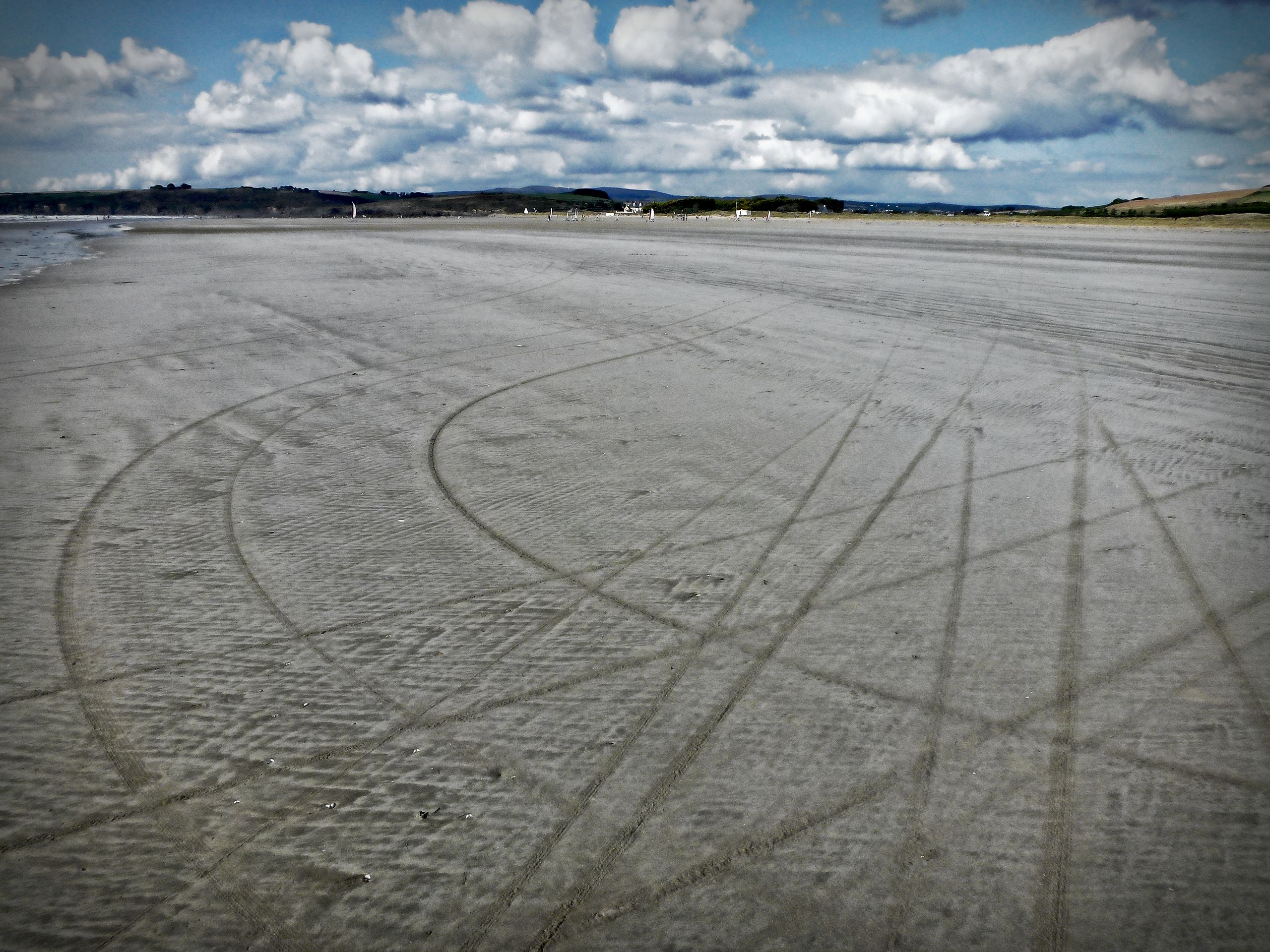 Plage - Traces voiliers