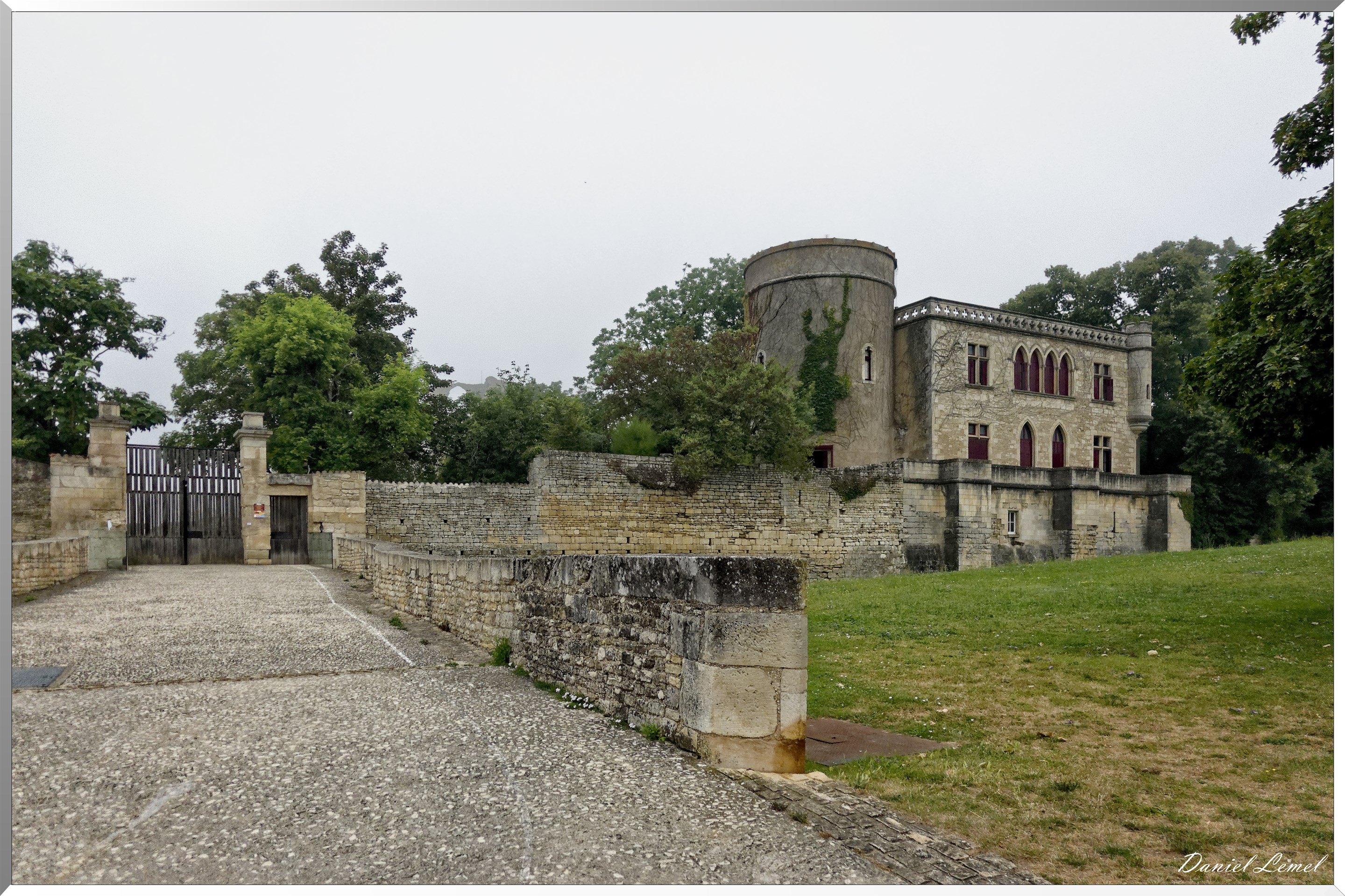 Abbaye de Maillezais